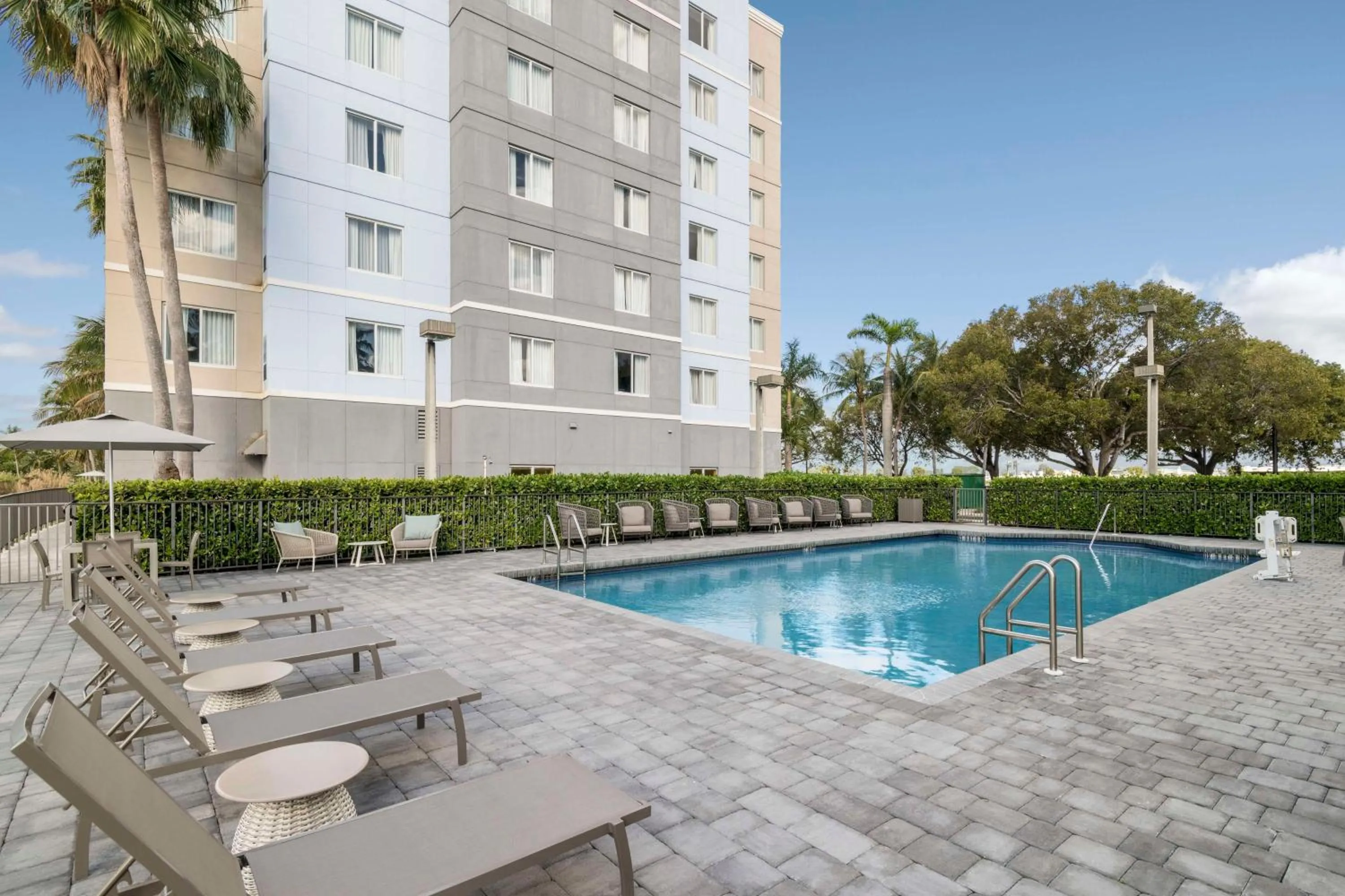 Balcony/Terrace in Homewood Suites Miami Airport/Blue Lagoon