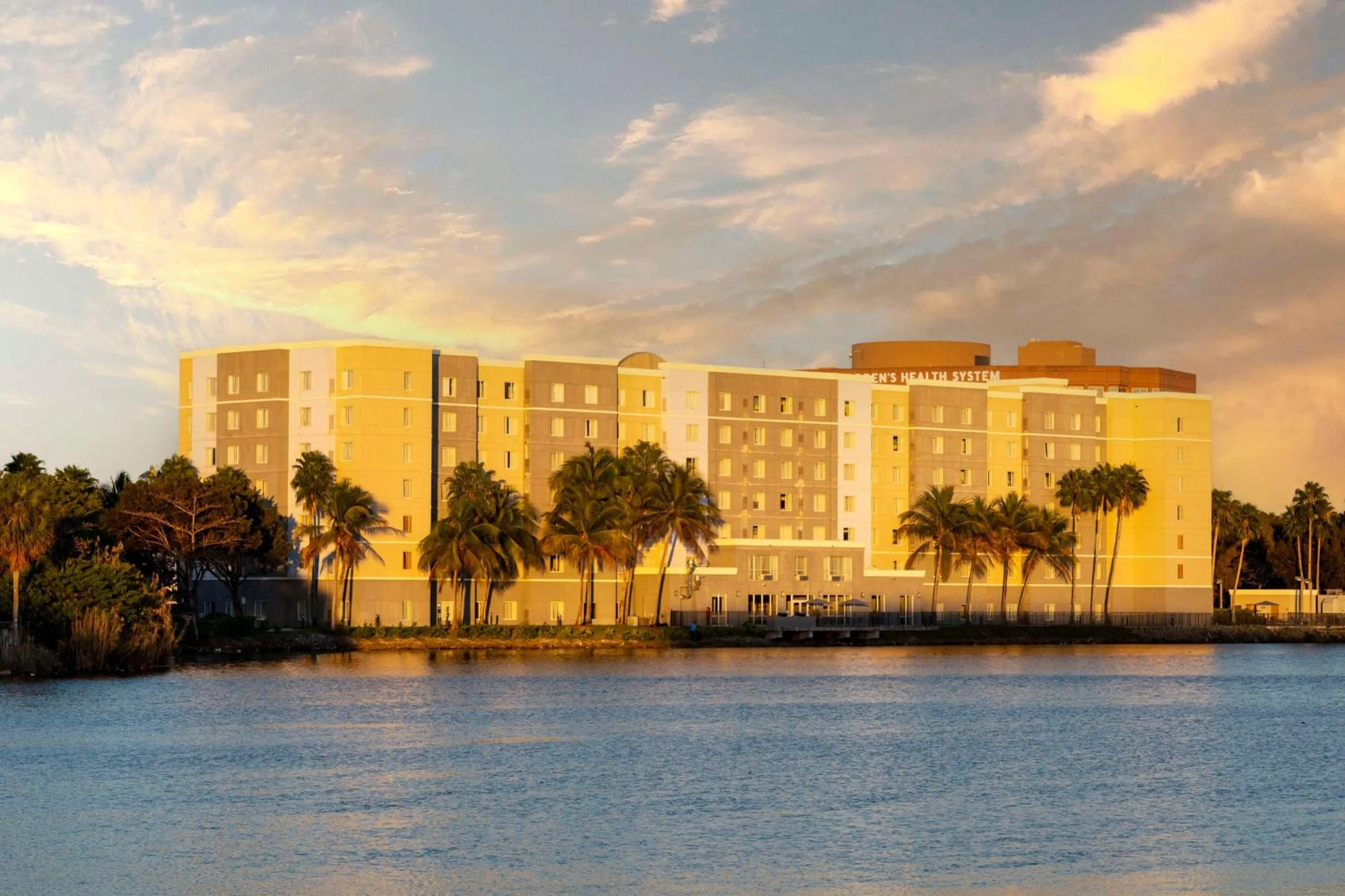 Property building in Homewood Suites Miami Airport/Blue Lagoon