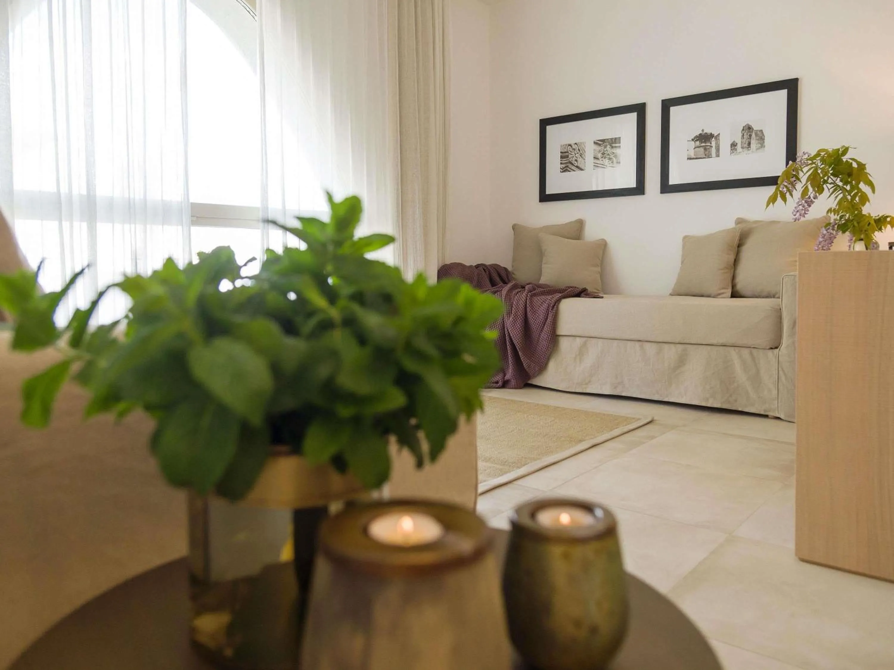 Bedroom in Baia Delle Zagare - Handwritten Collection