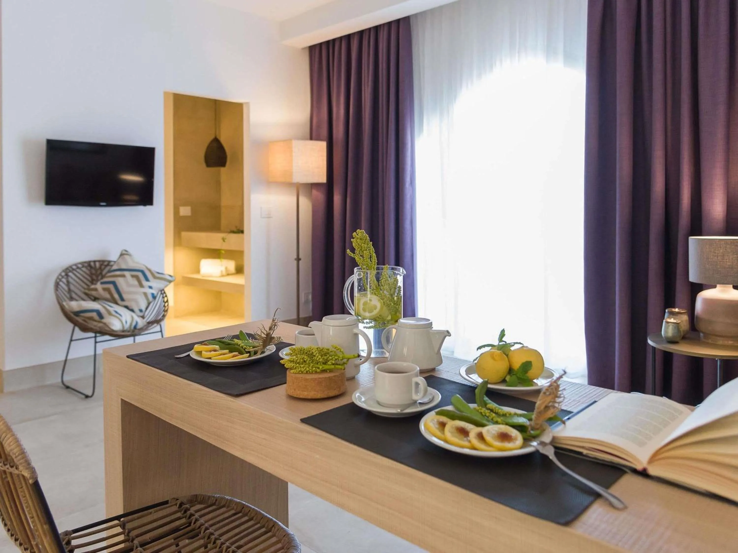 Bedroom in Baia Delle Zagare - Handwritten Collection