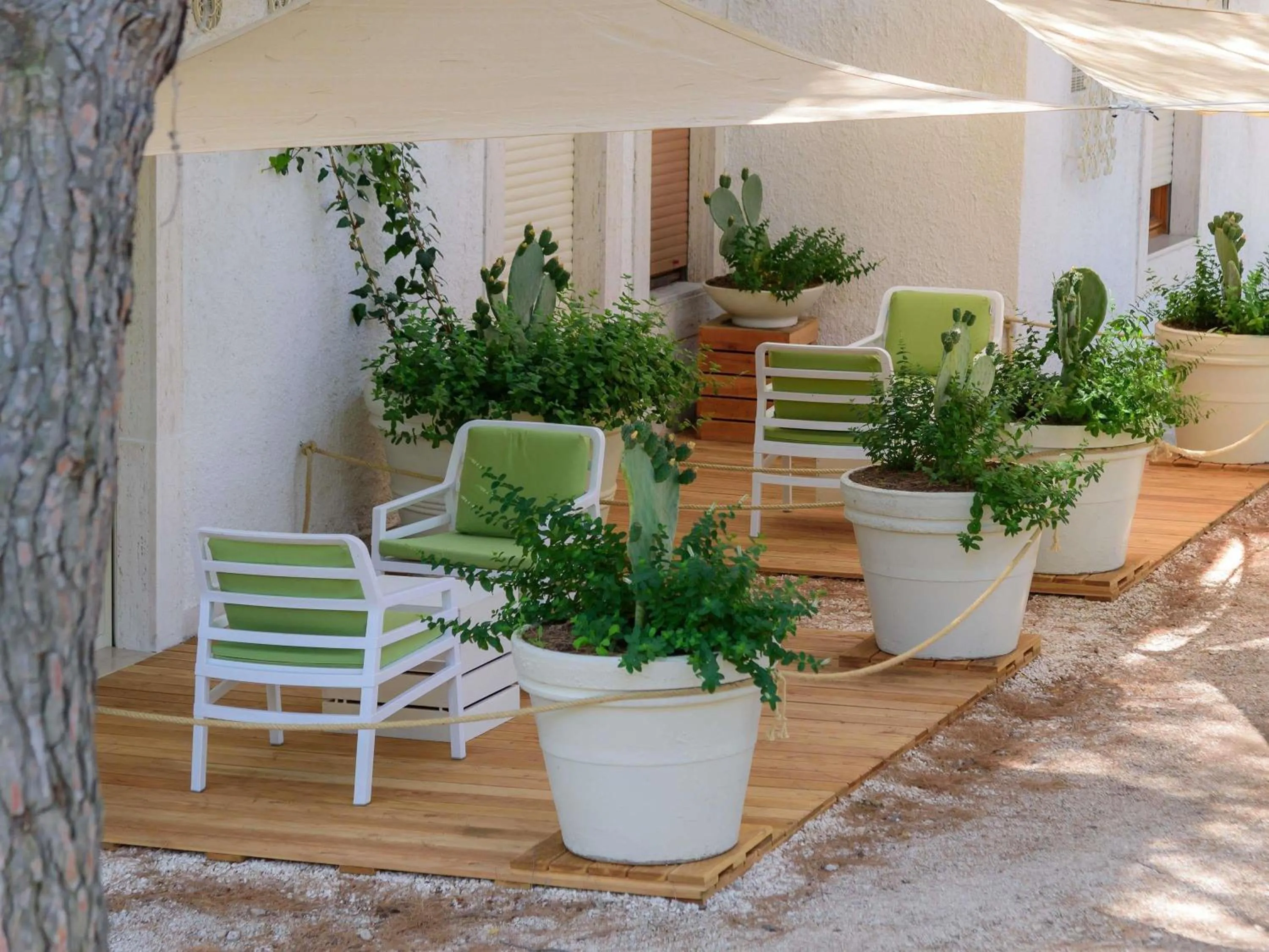 Bedroom in Baia Delle Zagare - Handwritten Collection