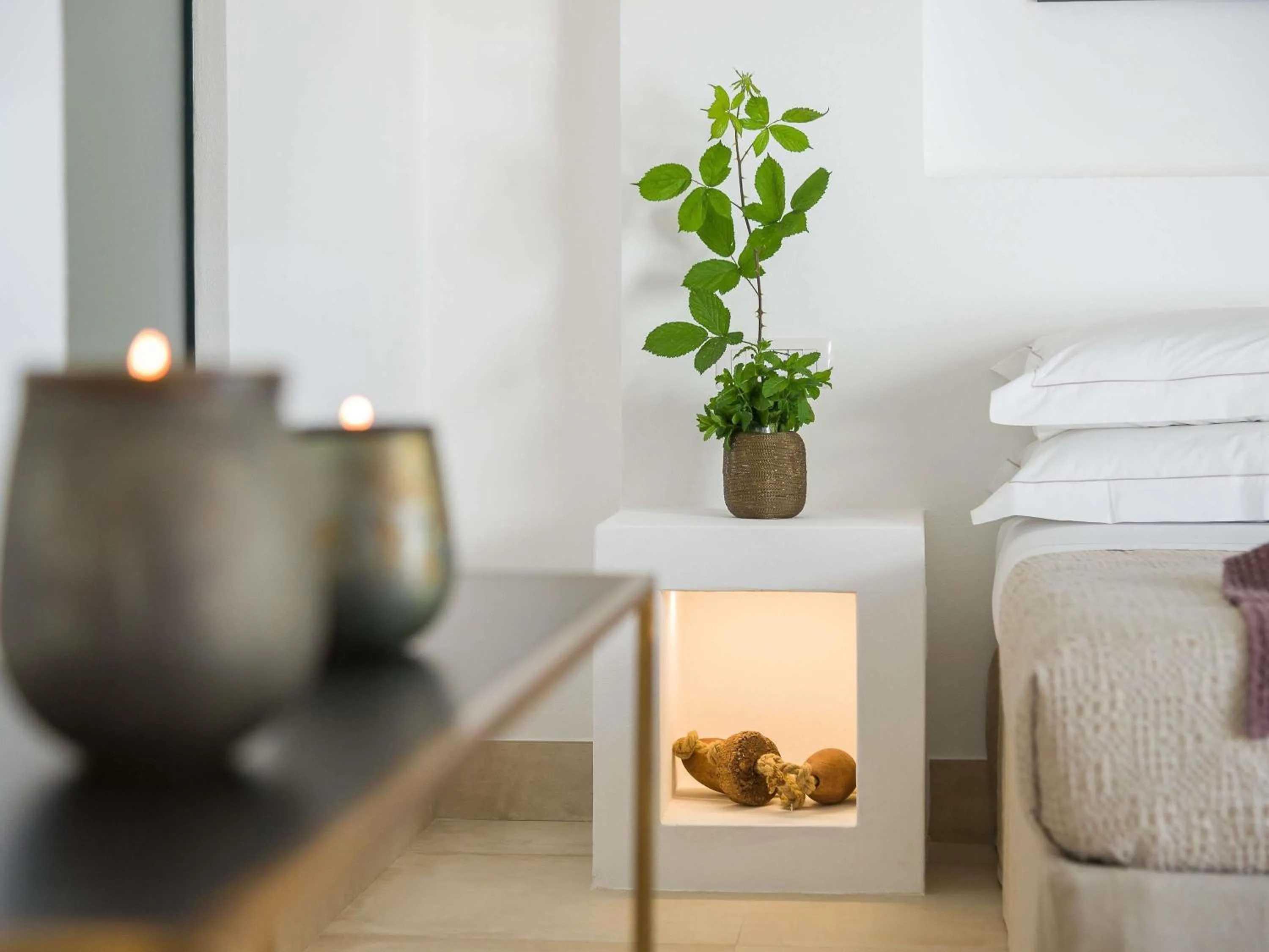 Bedroom in Baia Delle Zagare - Handwritten Collection