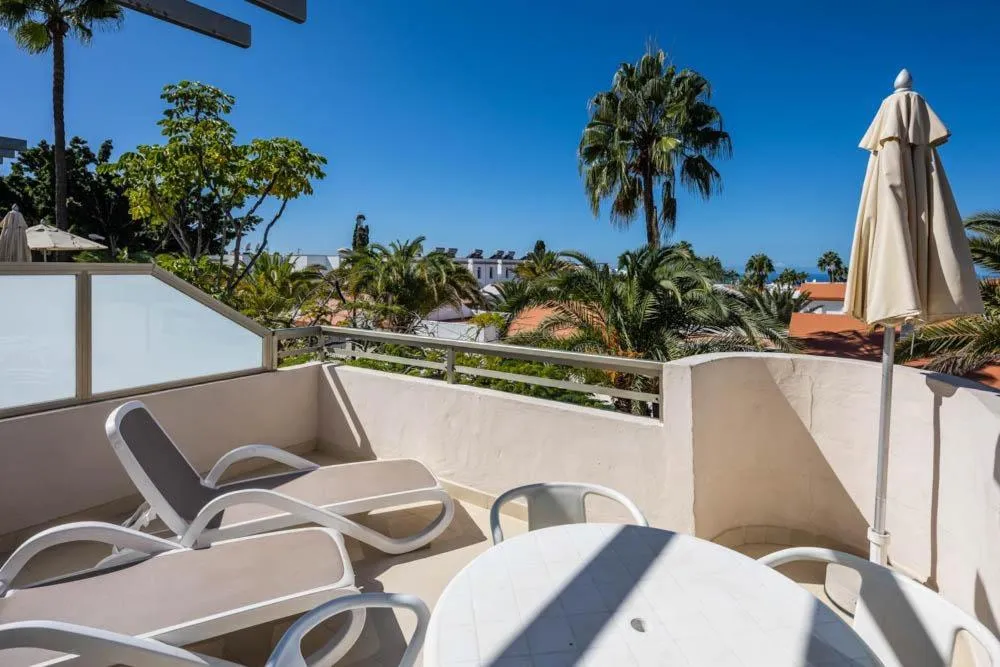 Photo of the whole room in Servatur Eden & Buganvillas