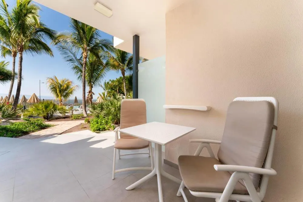 Photo of the whole room in Servatur Eden & Buganvillas