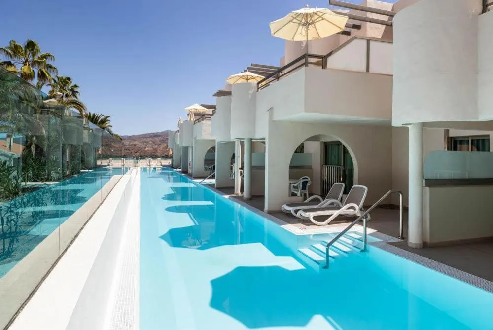 Photo of the whole room in Servatur Eden & Buganvillas