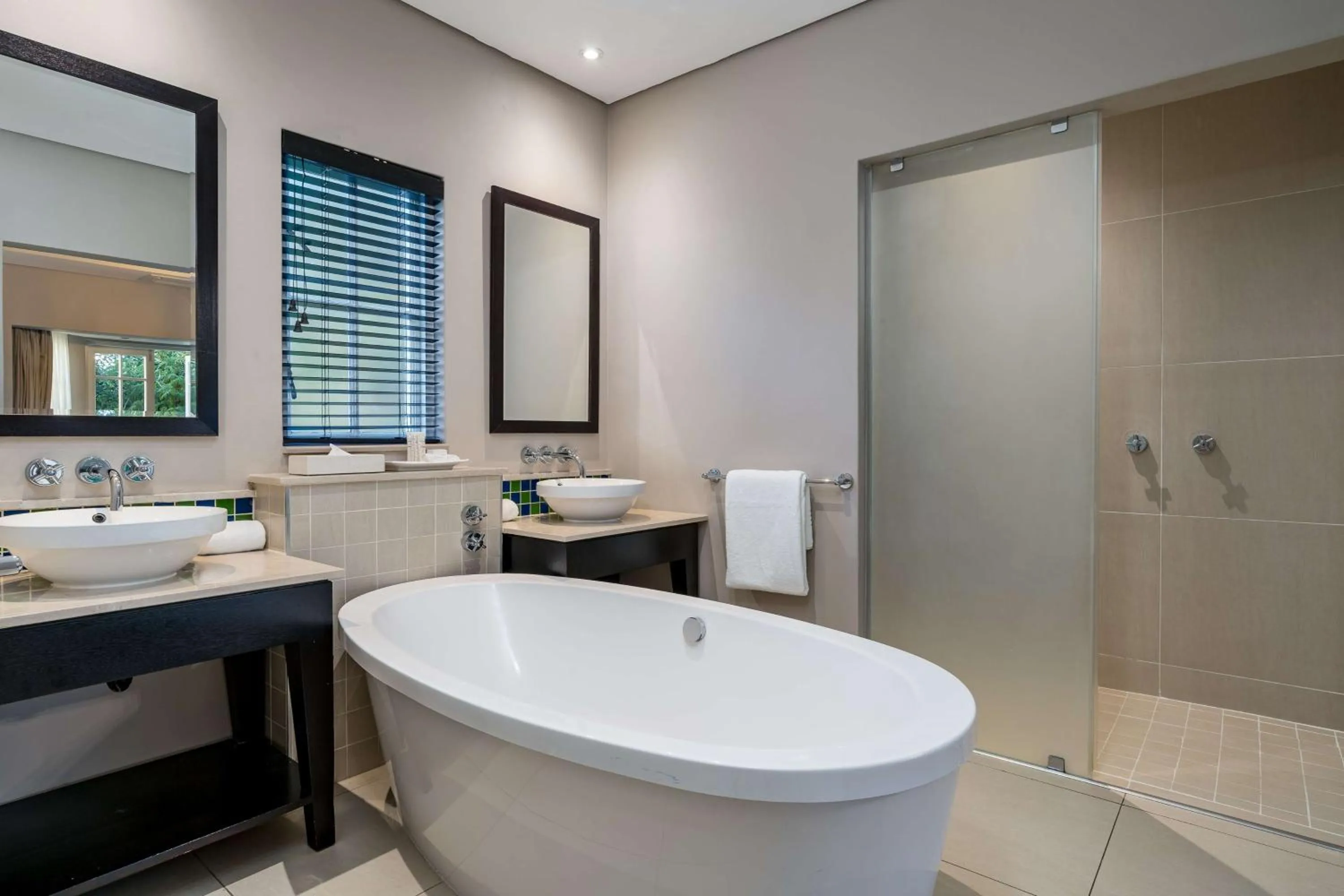 Bathroom in Mount Grace Hotel & Spa