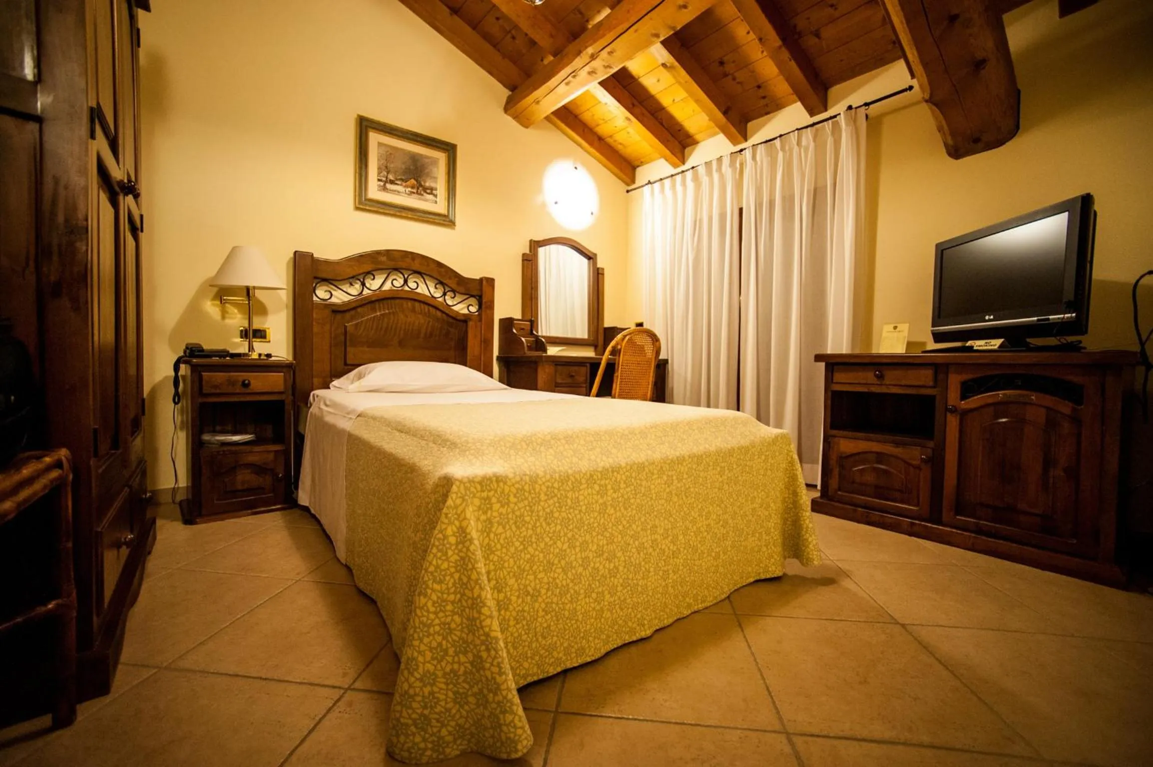 Bedroom, Bed in Hotel Corte Vecchia