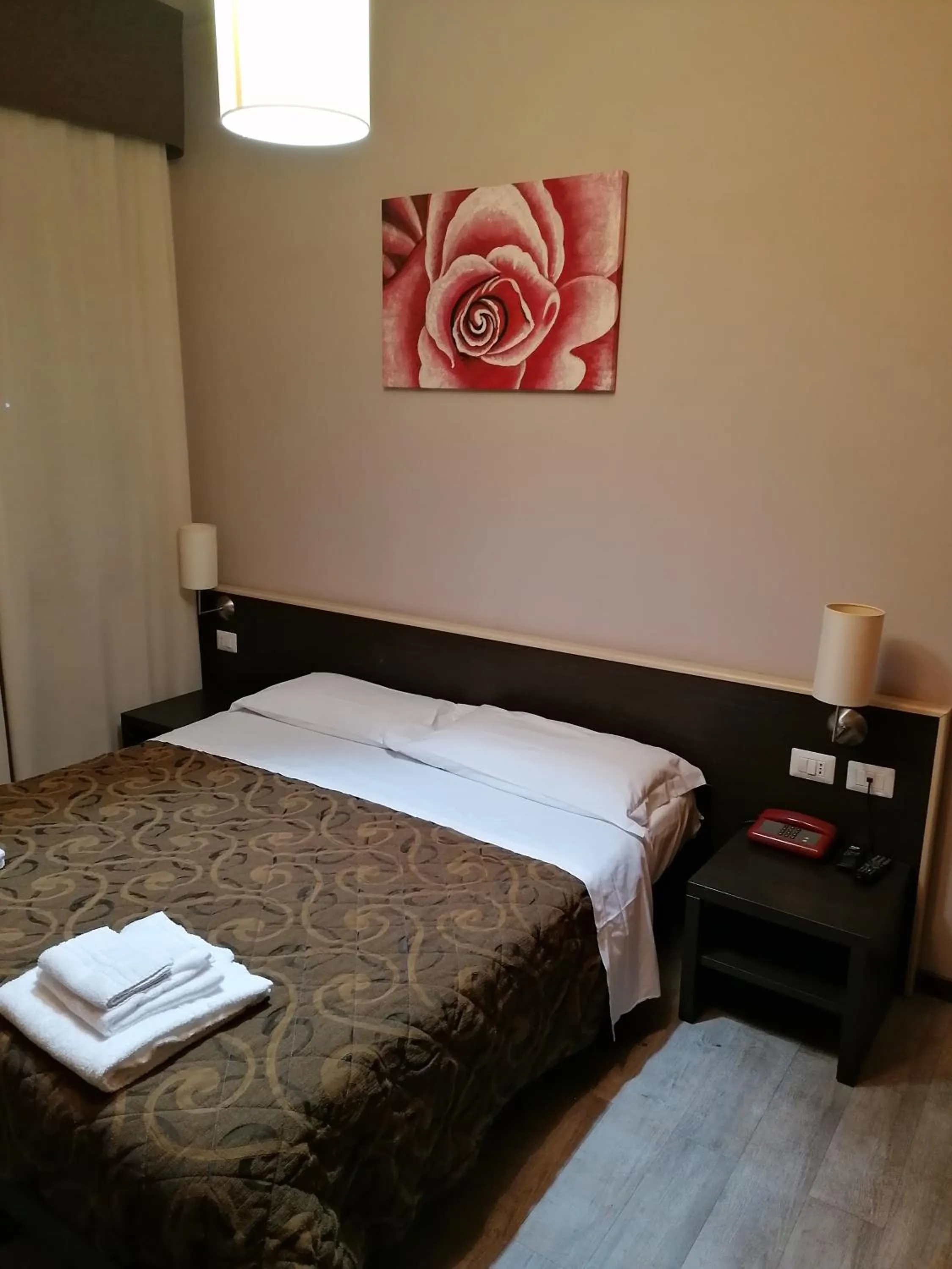 Bedroom, Bed in Hotel Eden