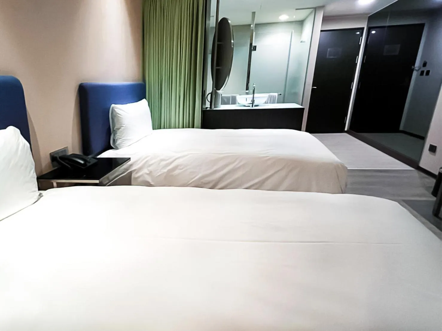 Bed in CHECK inn Taipei Xinyi