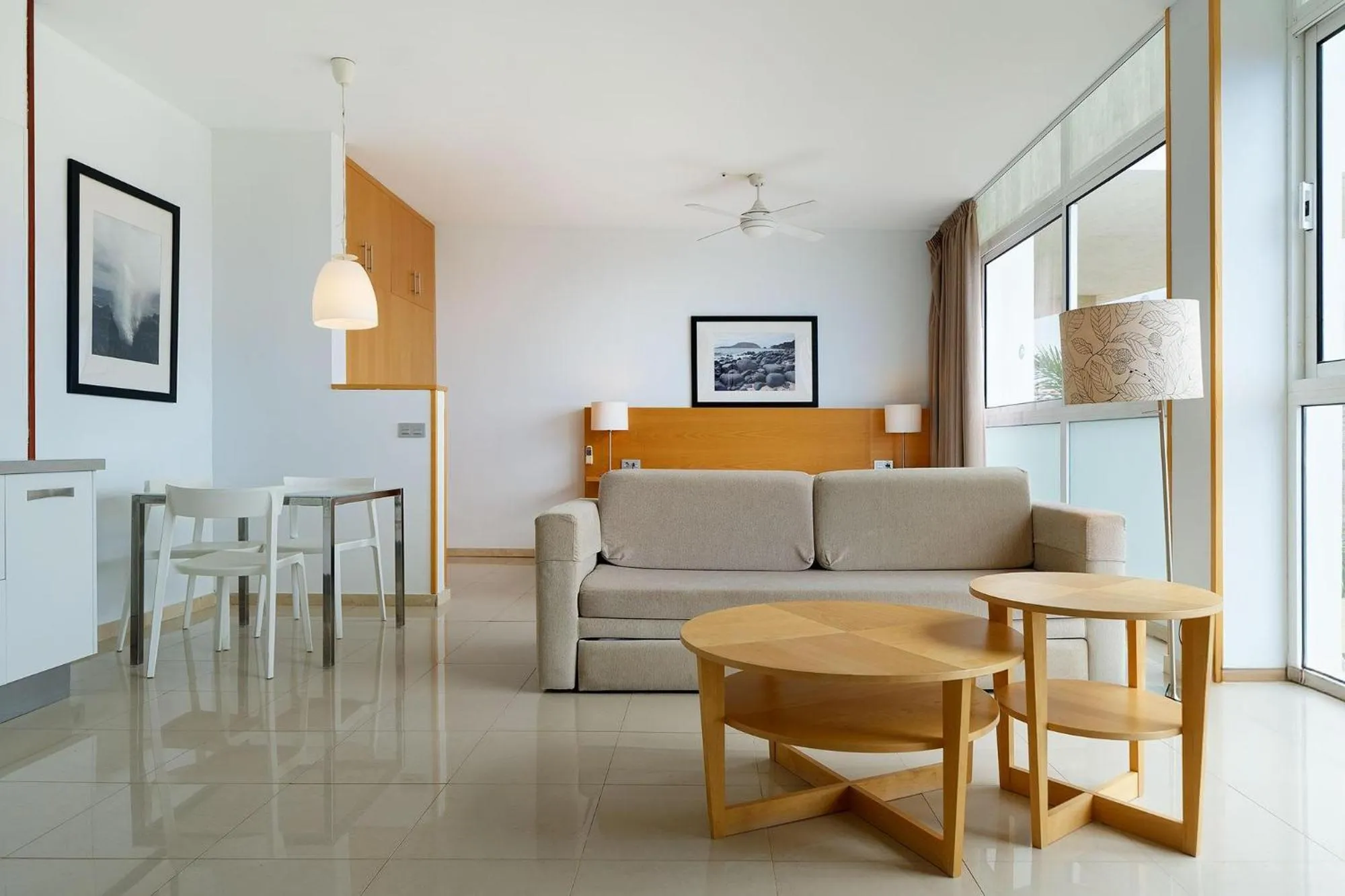 Photo of the whole room in Servatur Altamadores