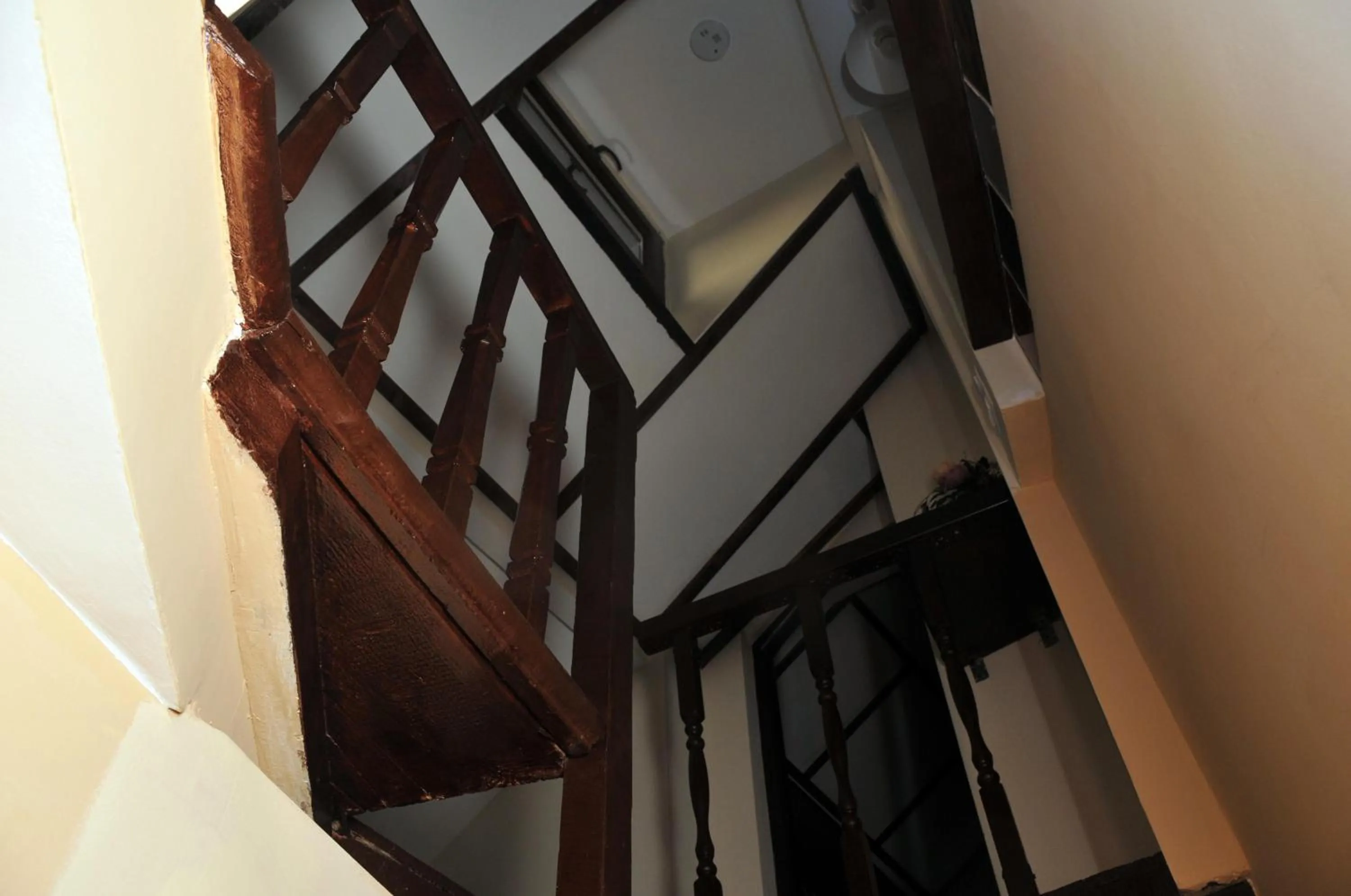 Communal lounge/ TV room in Motor House Unirii