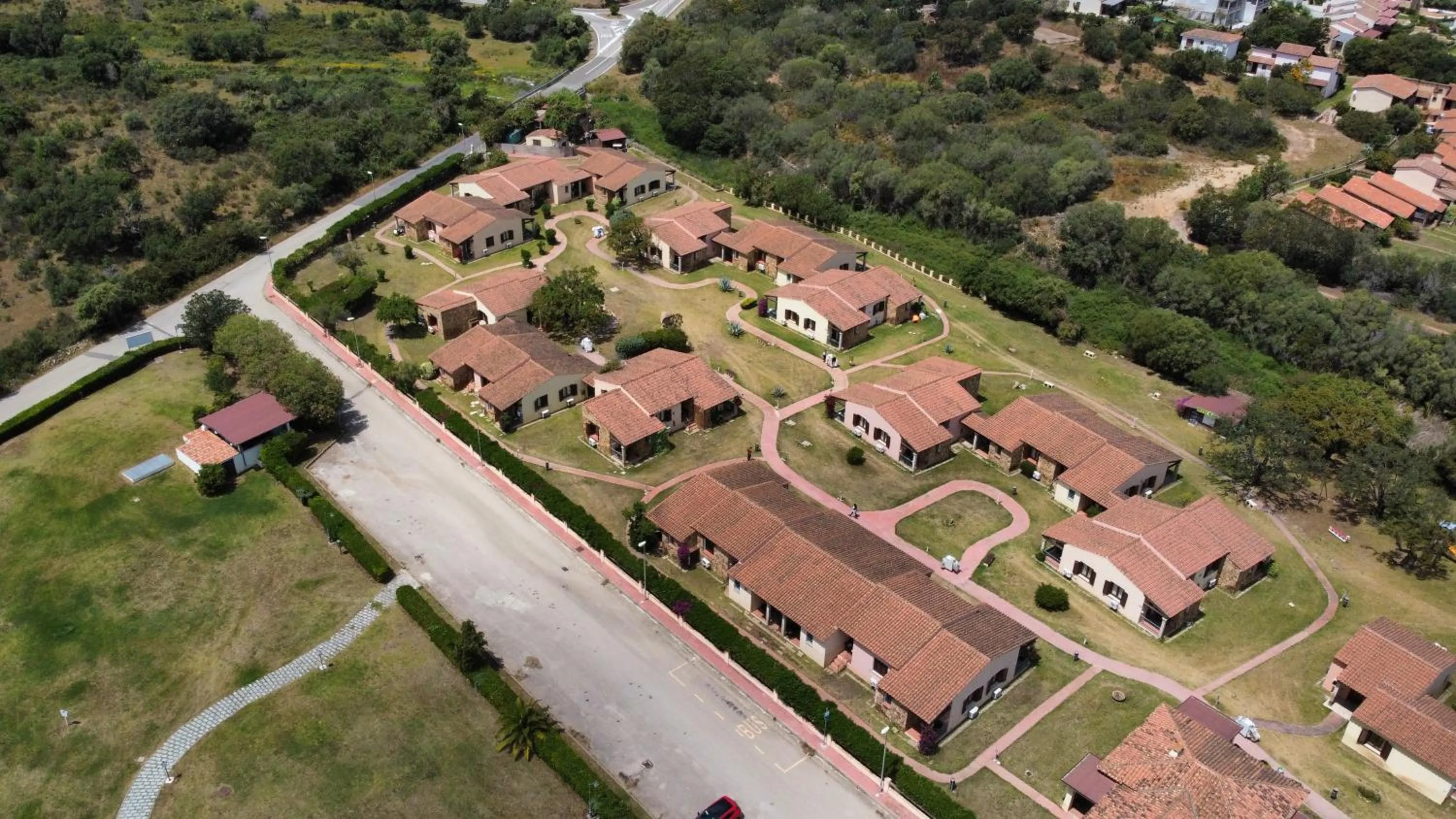 Photo of the whole room in Li Suari Club Village