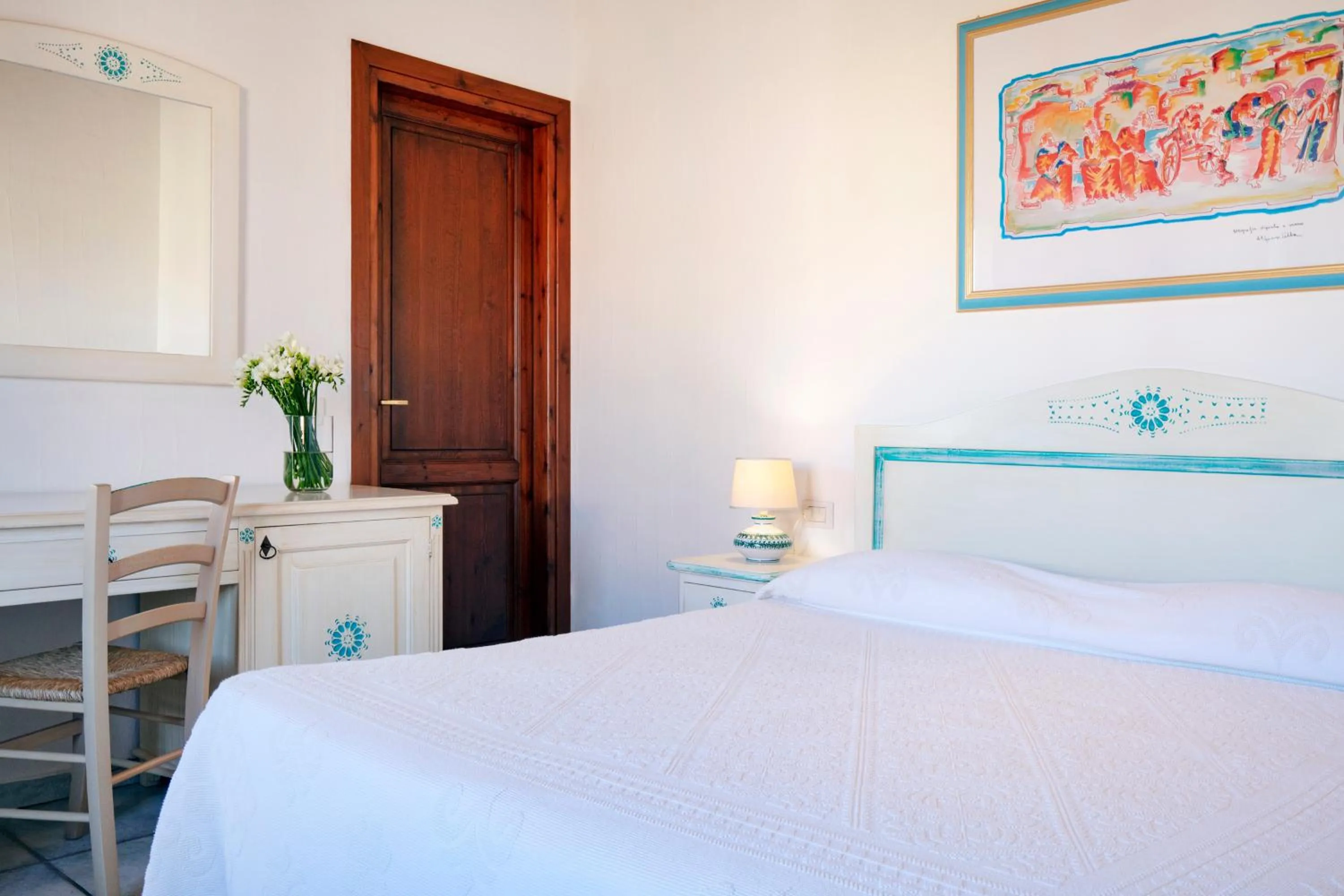 Photo of the whole room, Bed in Li Suari Club Village