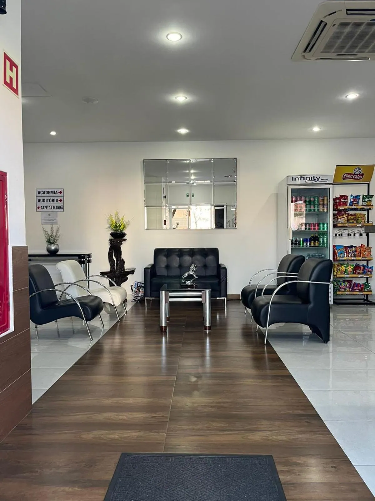 Lobby or reception in Hotel Infinity