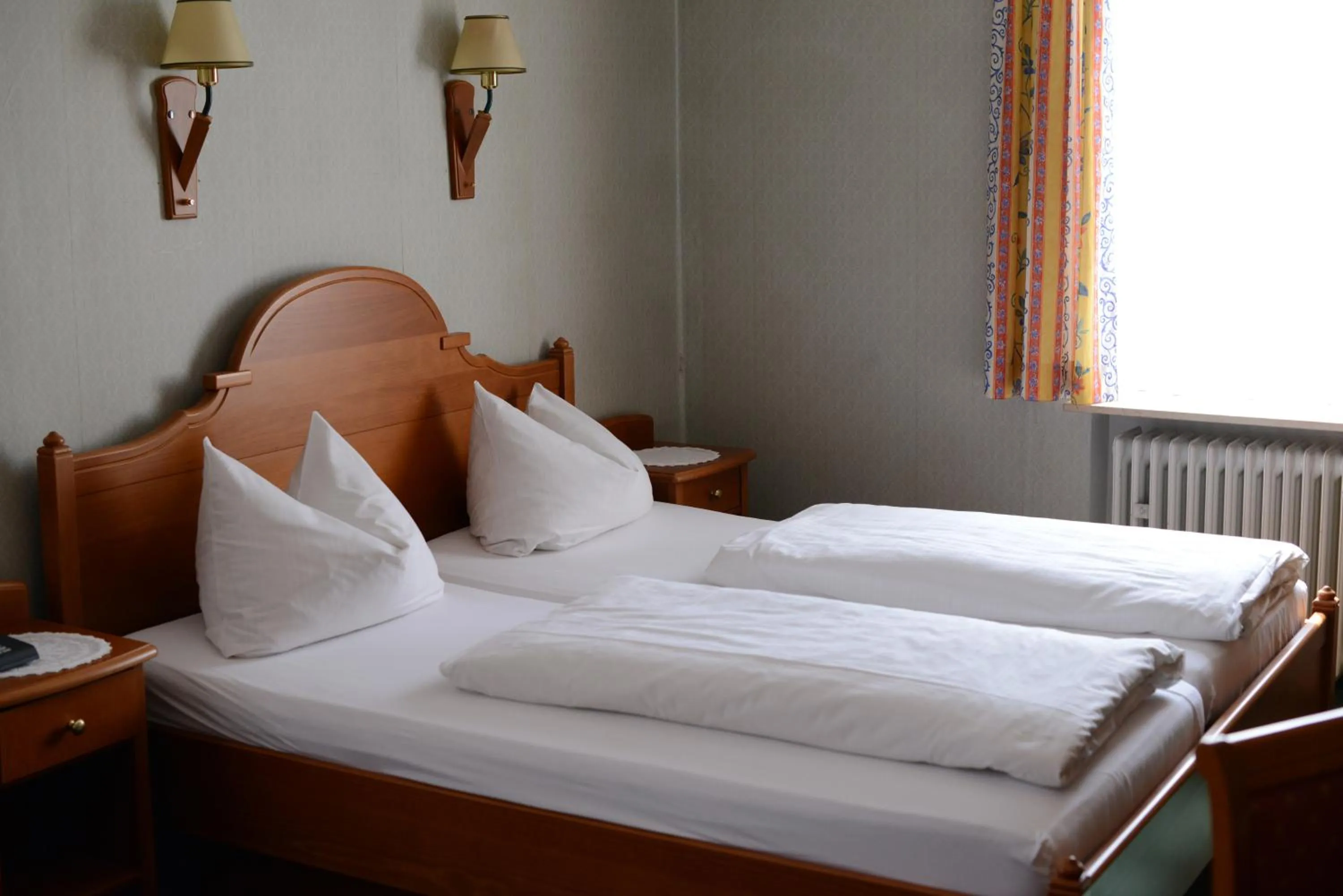 Bed in Gasthof & Hotel Goldene Krone