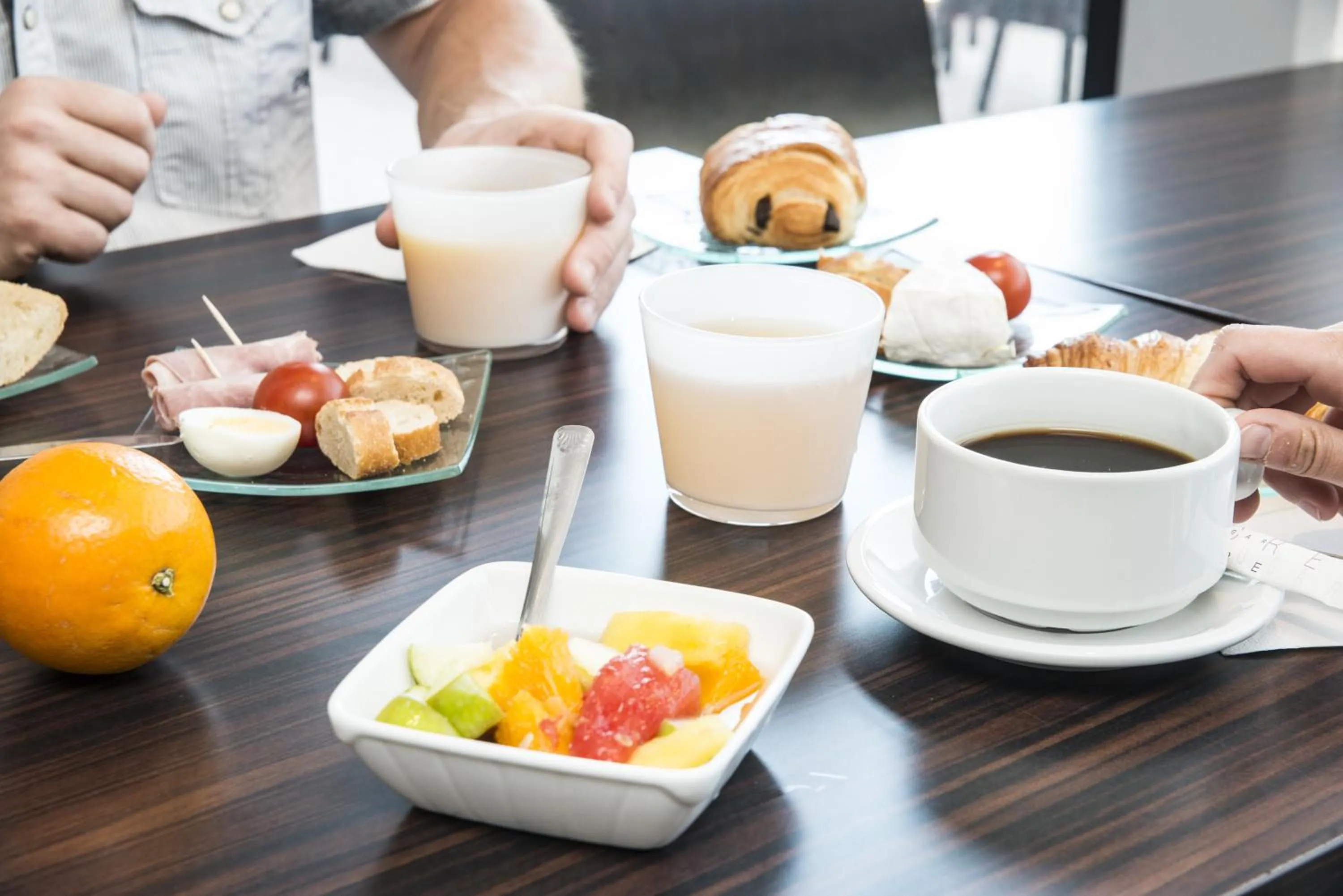 Buffet breakfast in Hôtel Pont Rouge , Carcassonne