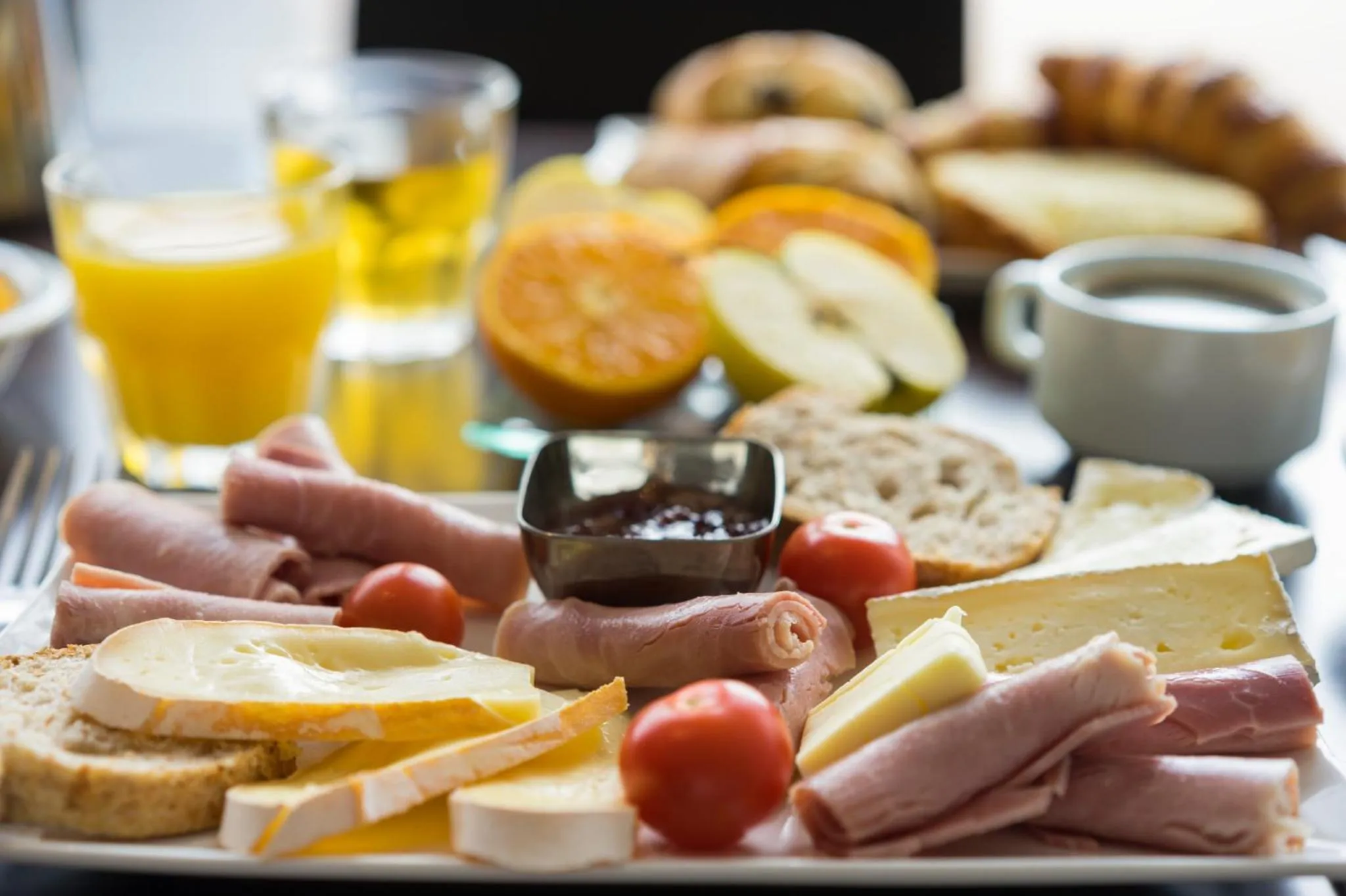 Buffet breakfast in Hôtel Pont Rouge , Carcassonne