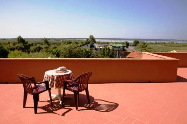 Patio in Hotel Le Rotonde