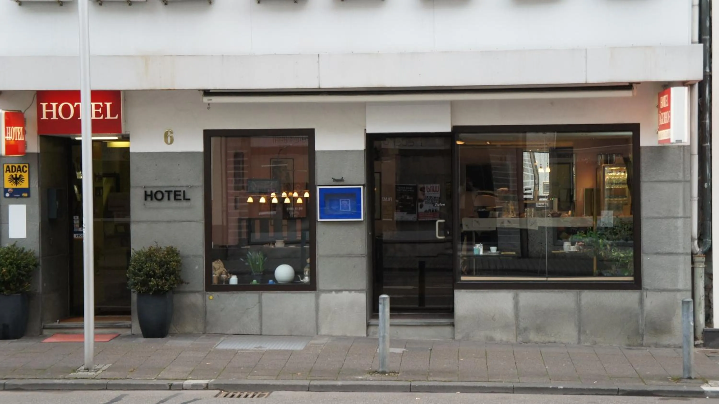 Facade/entrance in Hotel Jägerhof