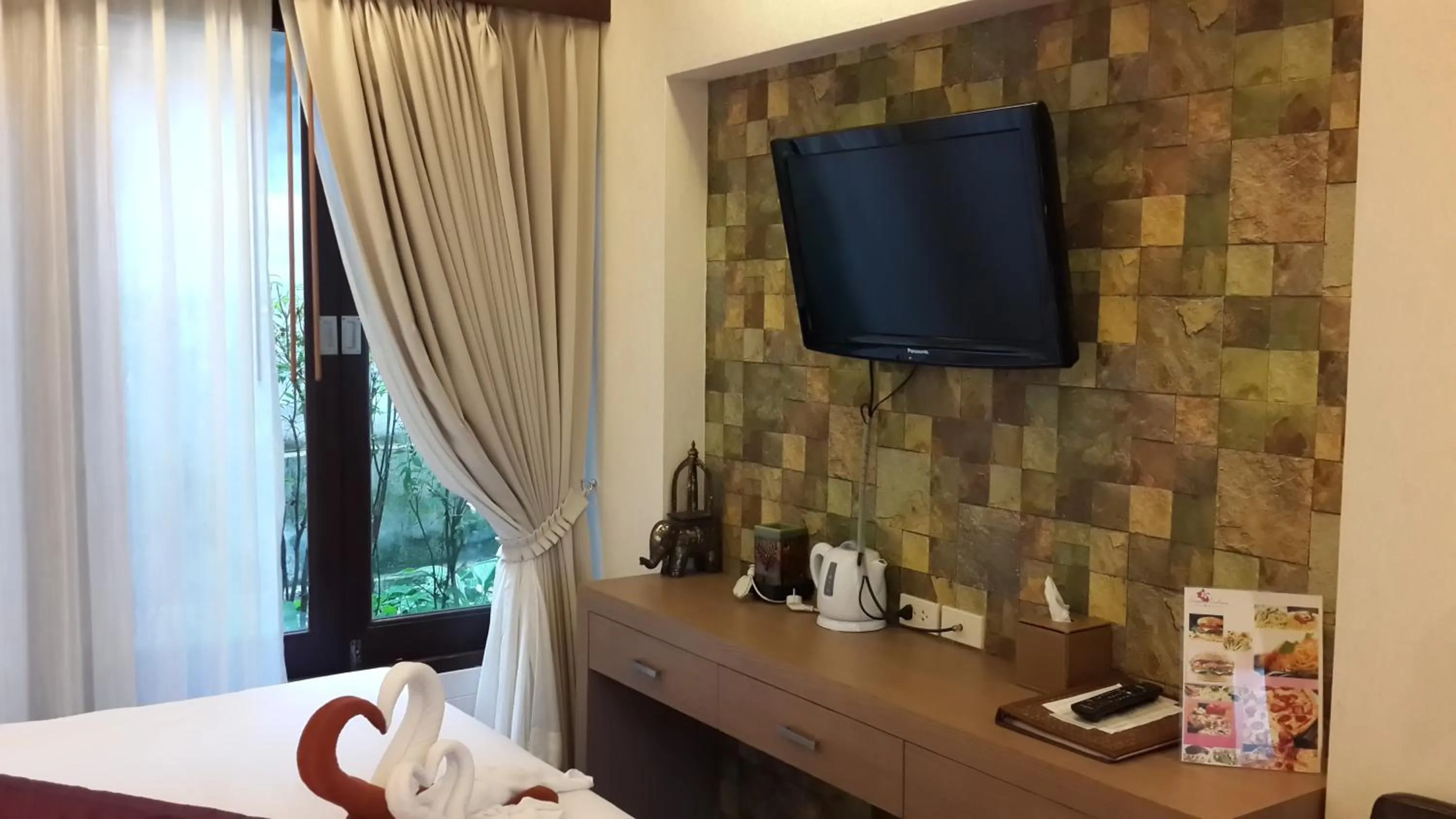 Bedroom, Bed in Samed Pavilion Resort