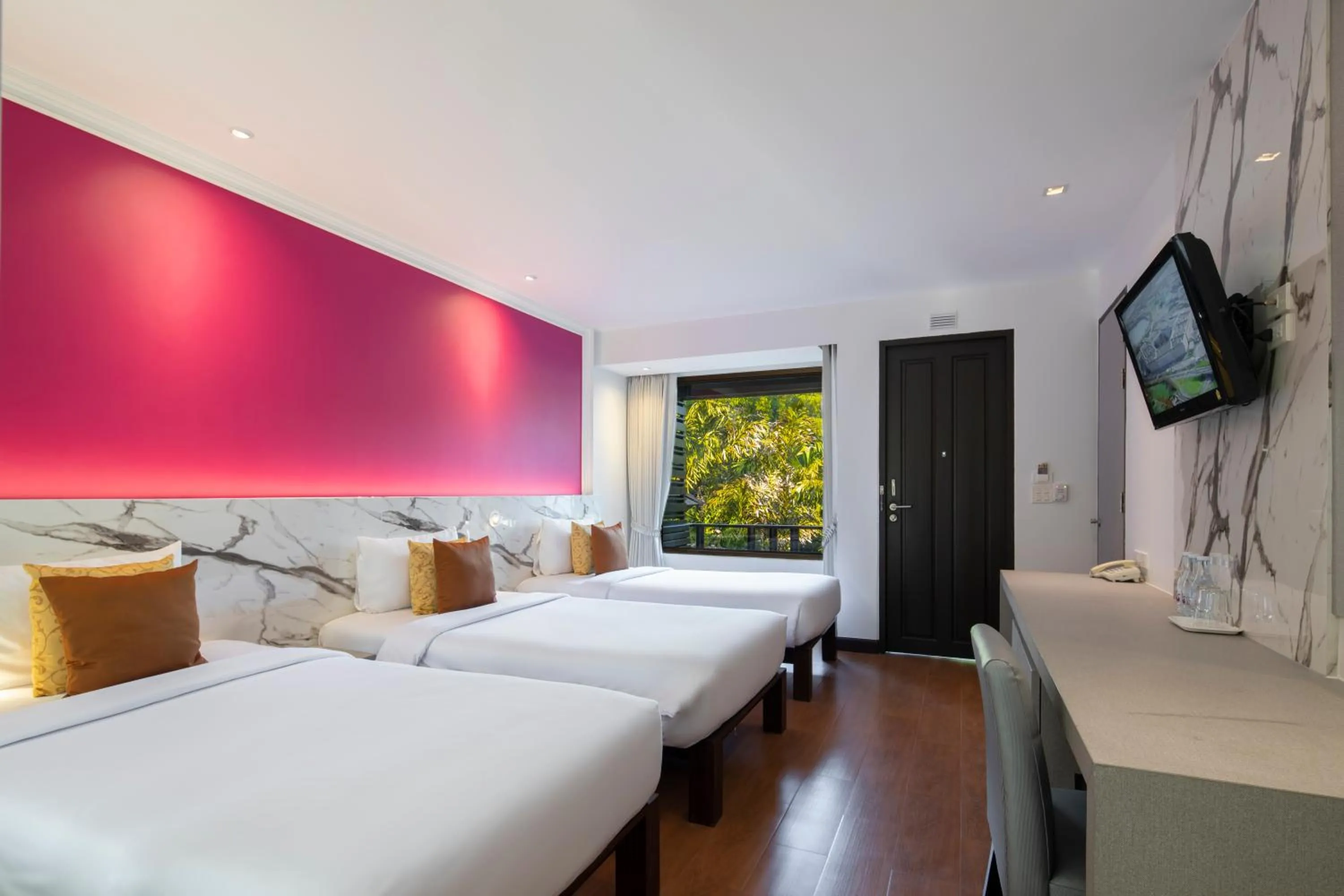 Photo of the whole room, Bed in Samed Pavilion Resort