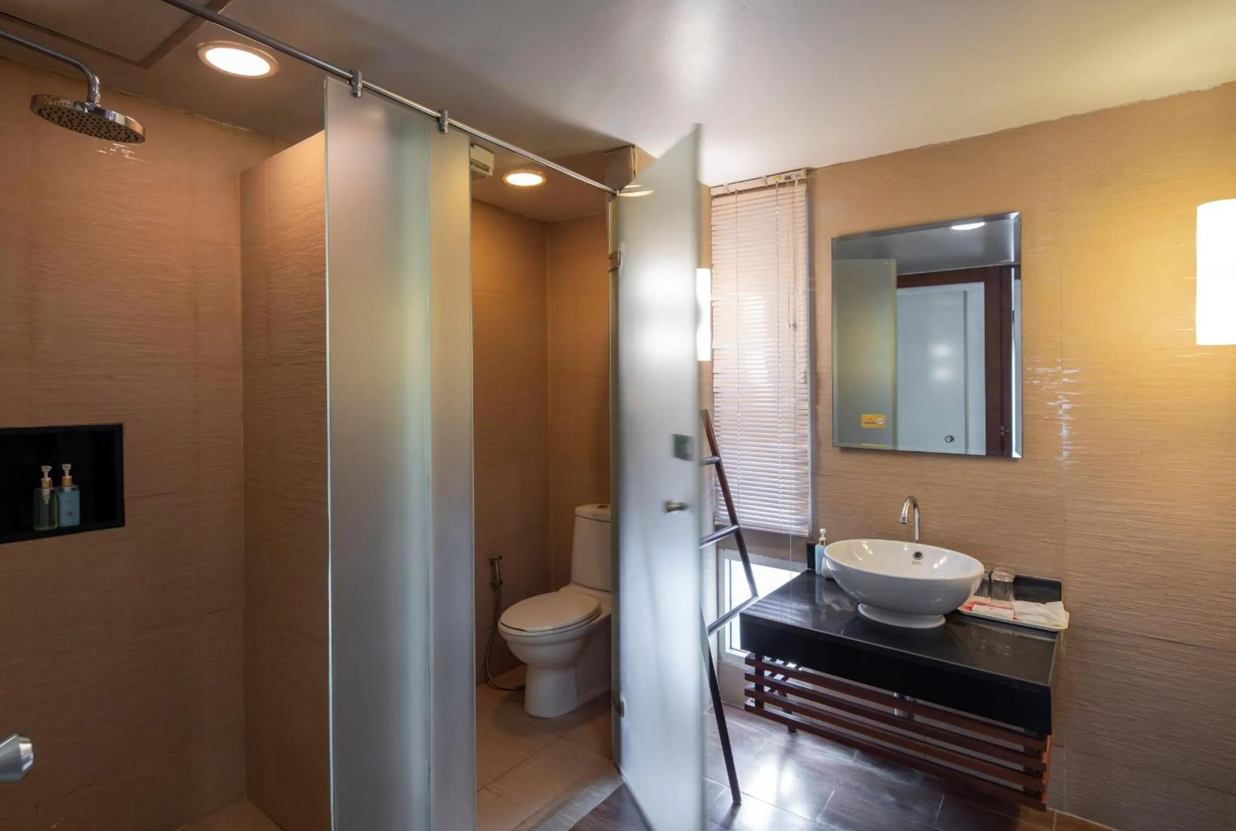 Bathroom in Samed Pavilion Resort