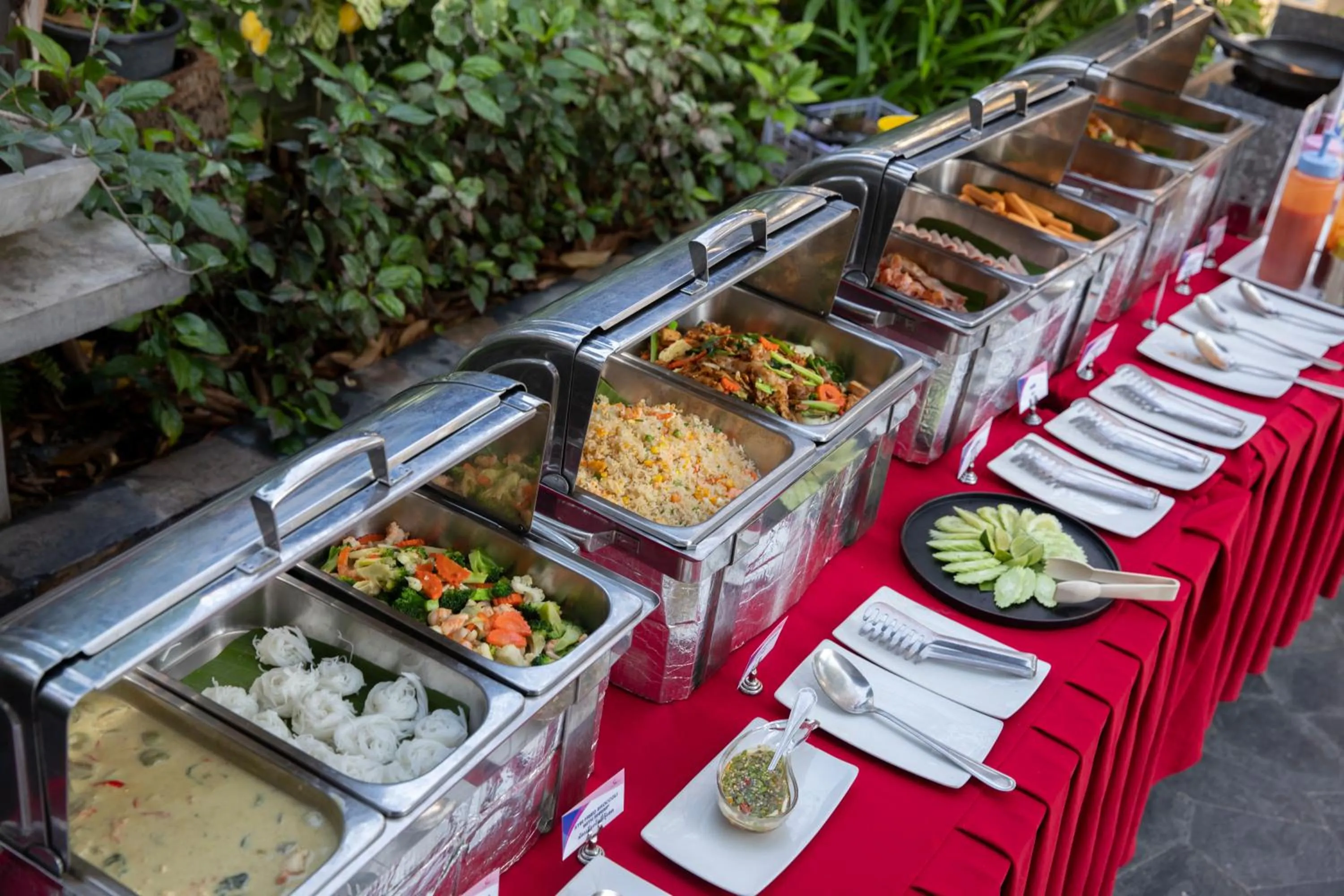 Food in Samed Pavilion Resort