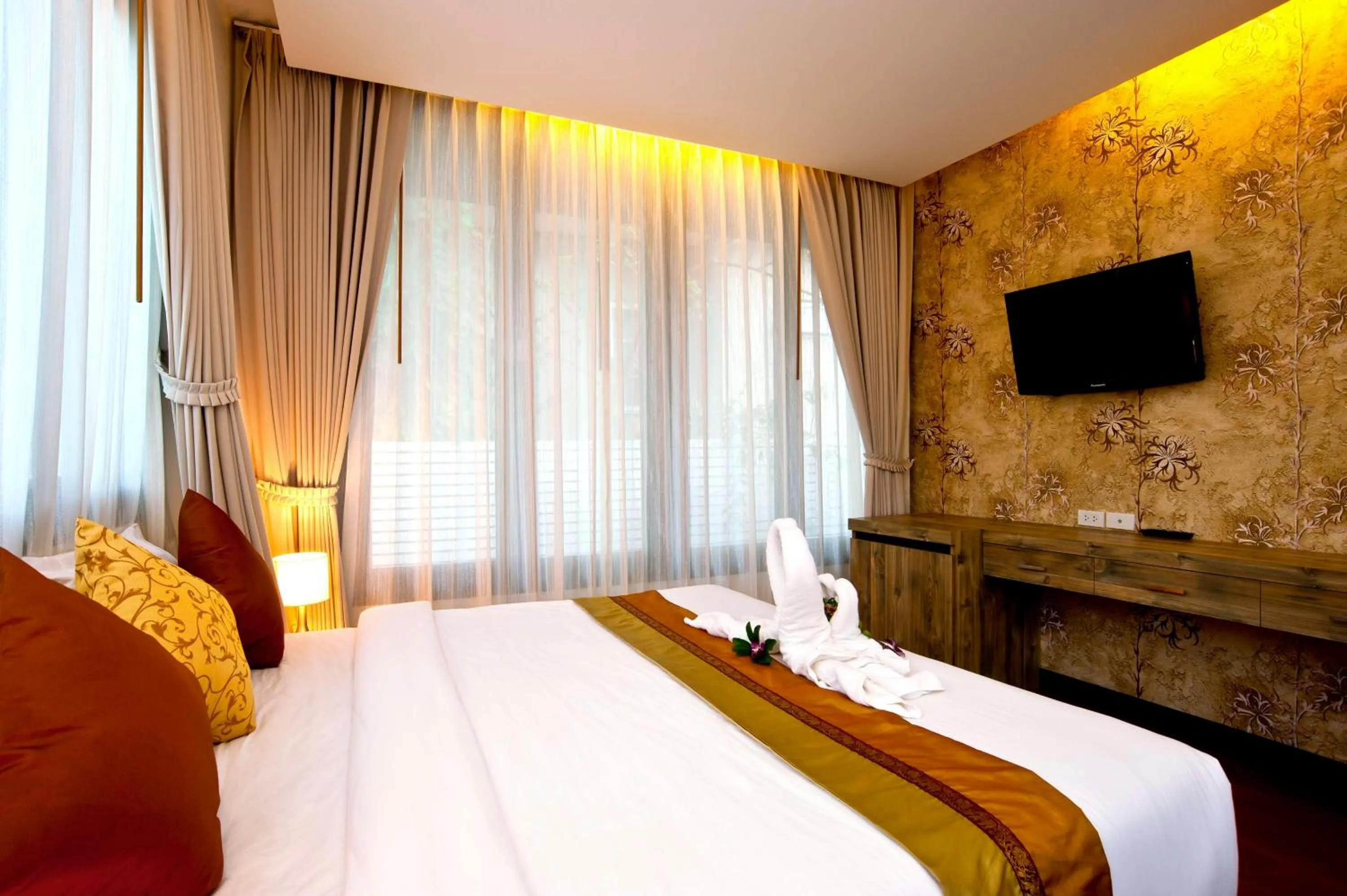 Bed in Samed Pavilion Resort