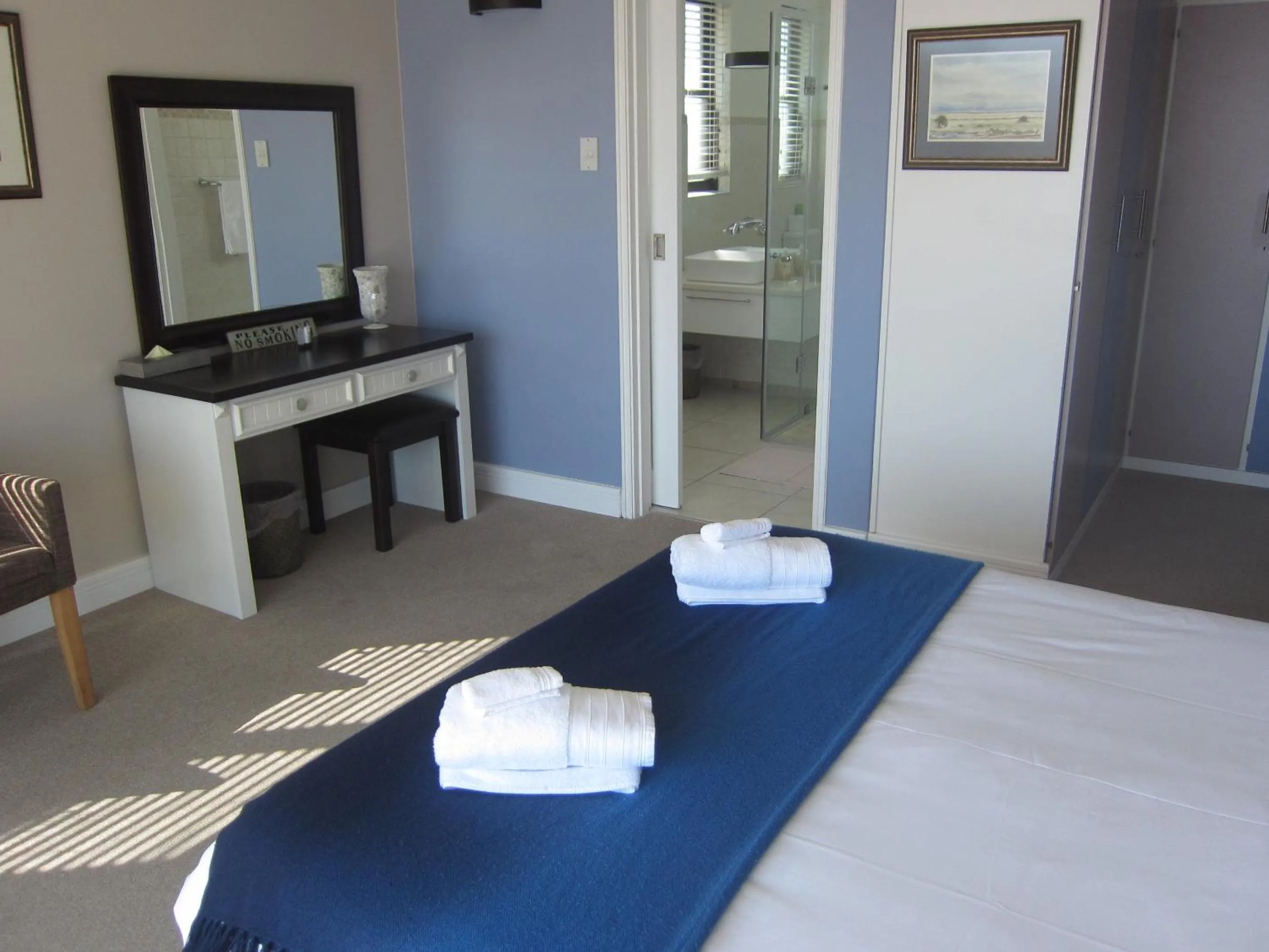 Bedroom, Bed in An Der Mole Apartment