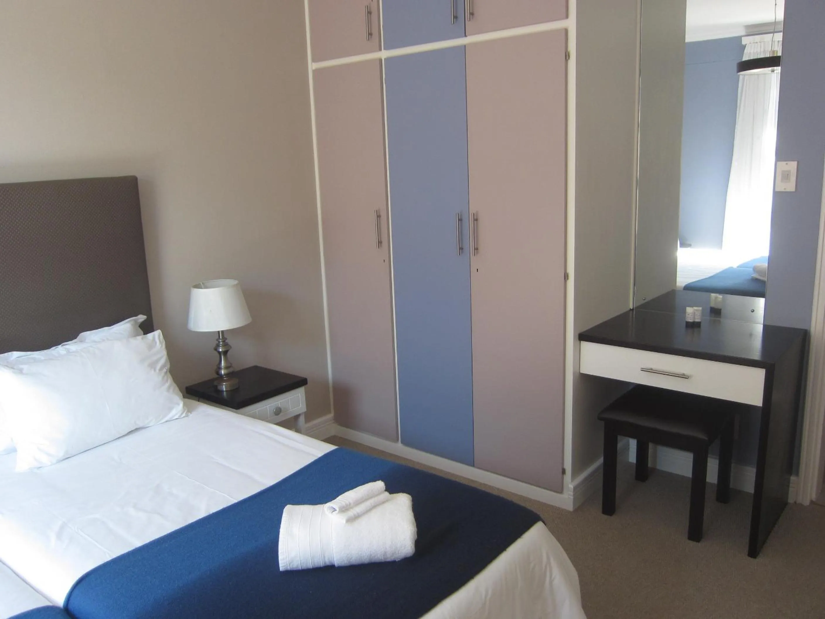 Bedroom, Bed in An Der Mole Apartment