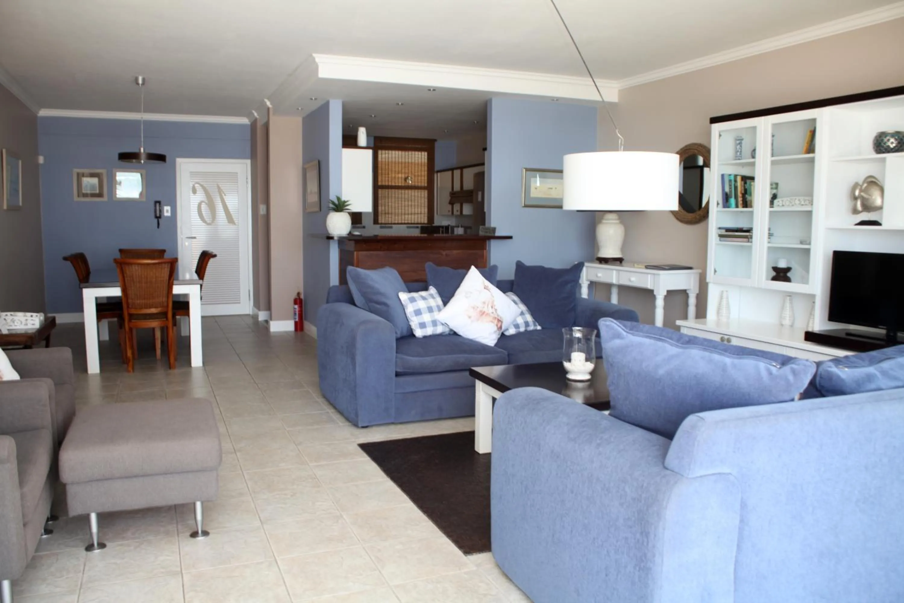 Living room in An Der Mole Apartment