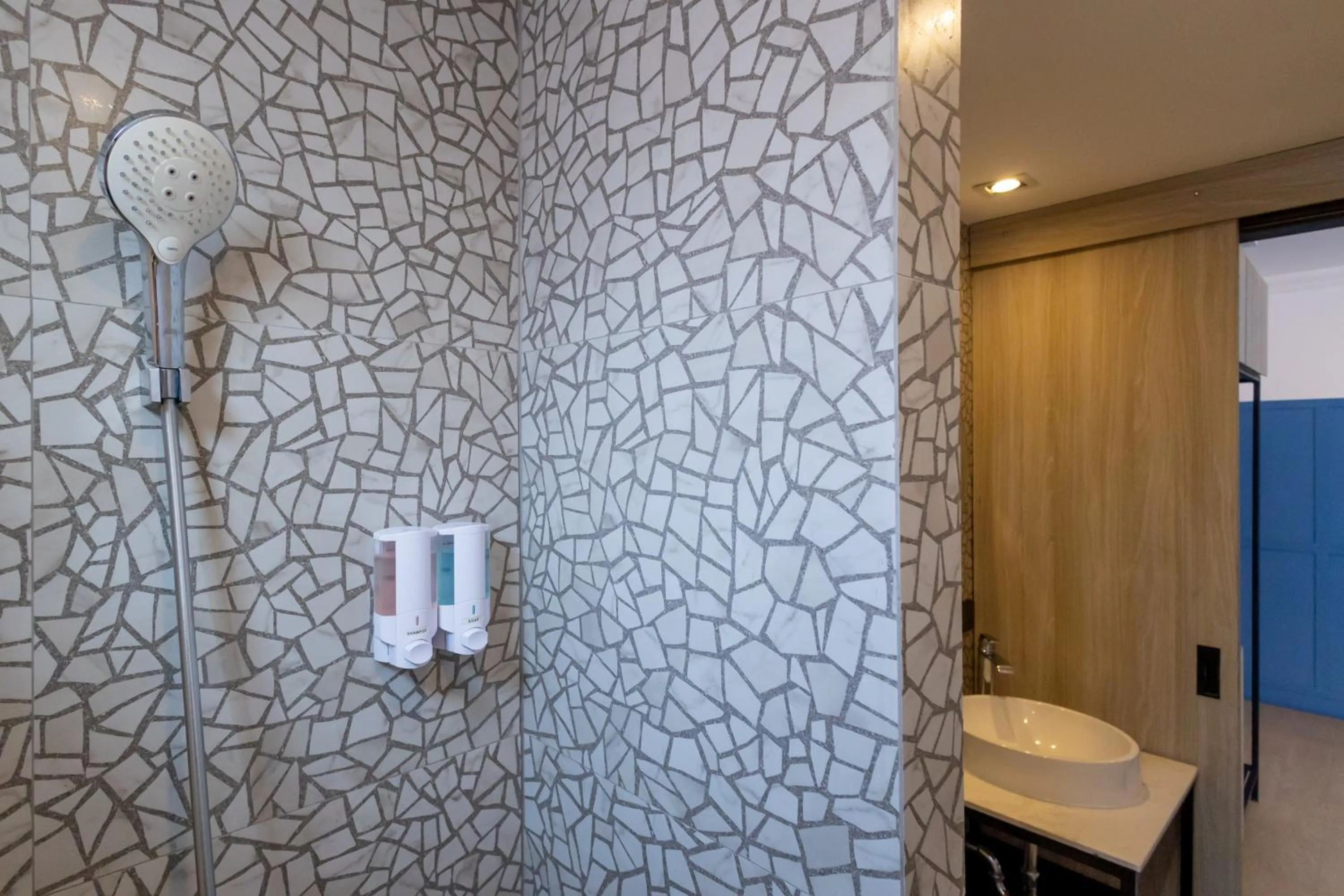 Shower in Penpark Place