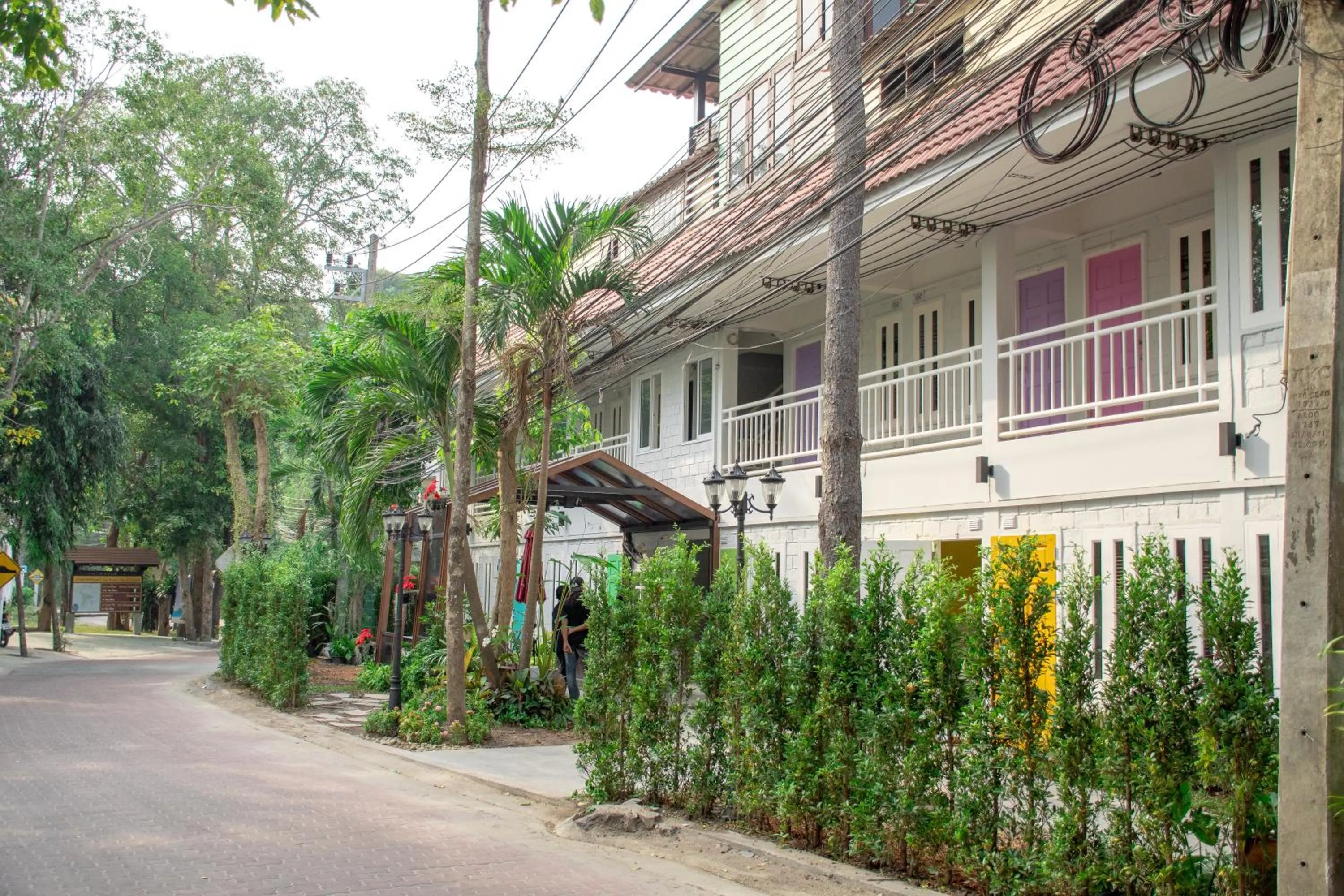 Property building in Lazy Sandals
