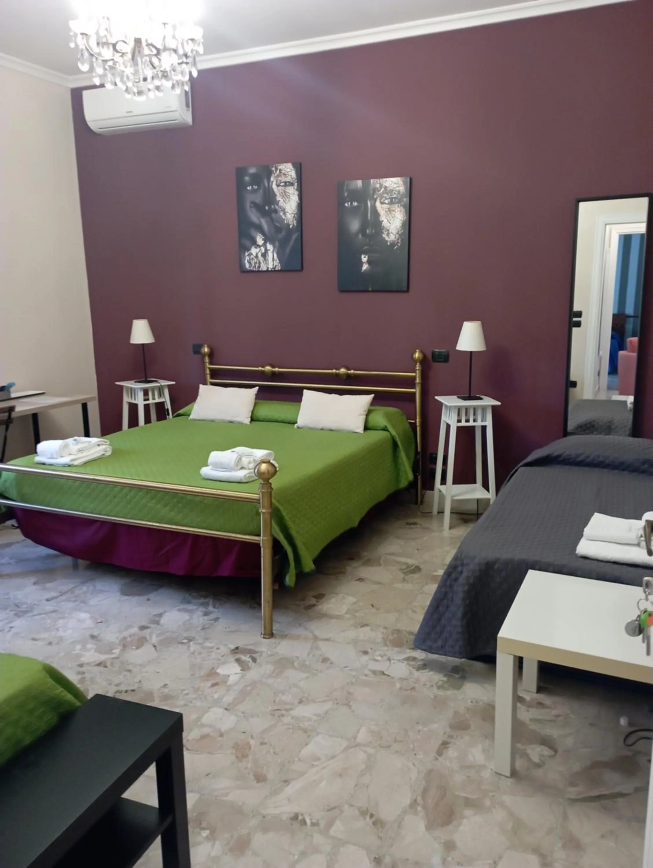 Photo of the whole room, Bed in B&B "Feelgood"