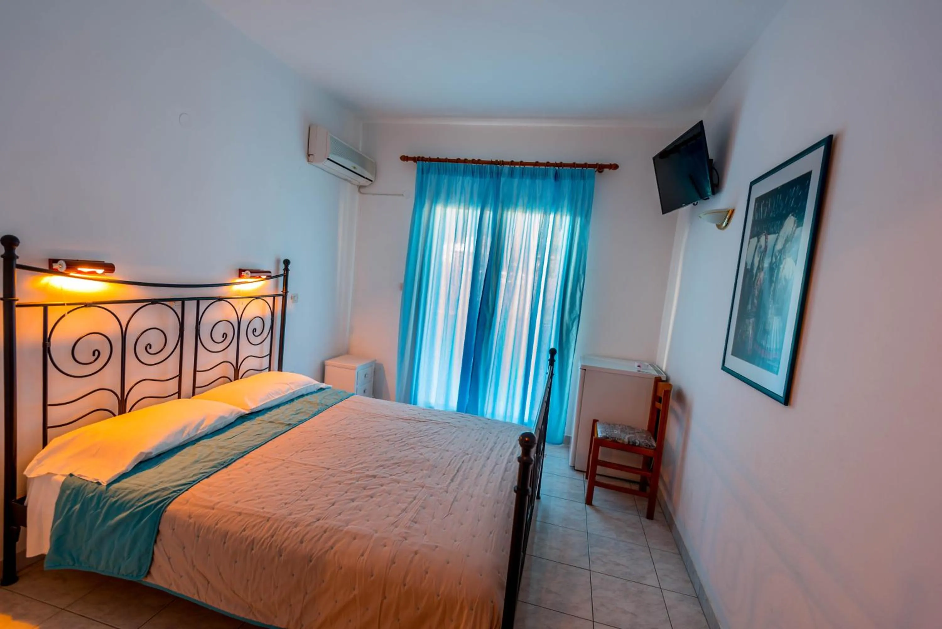 Photo of the whole room in Balaskas Hotel