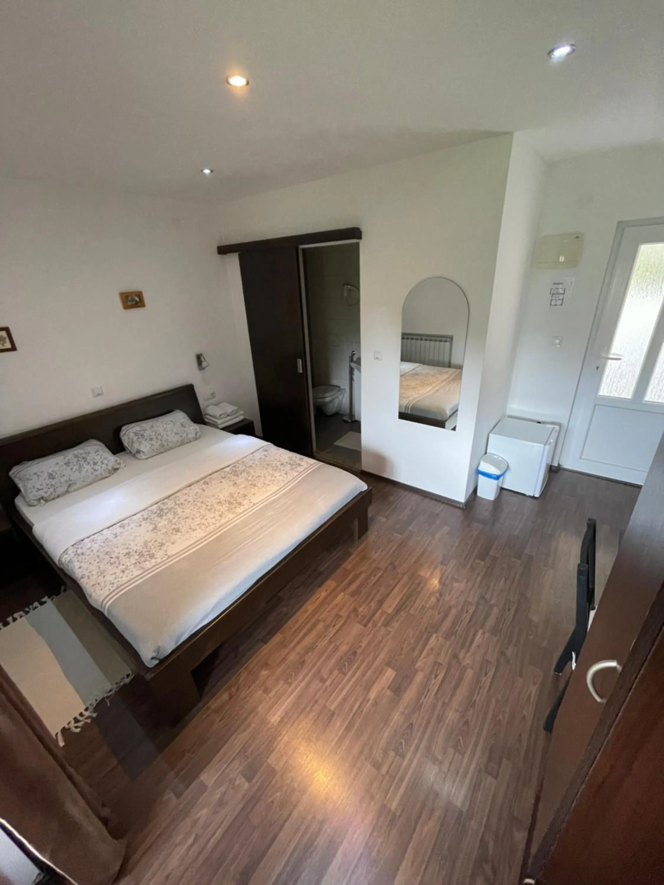 Photo of the whole room, Bed in House Magdic Plitvice