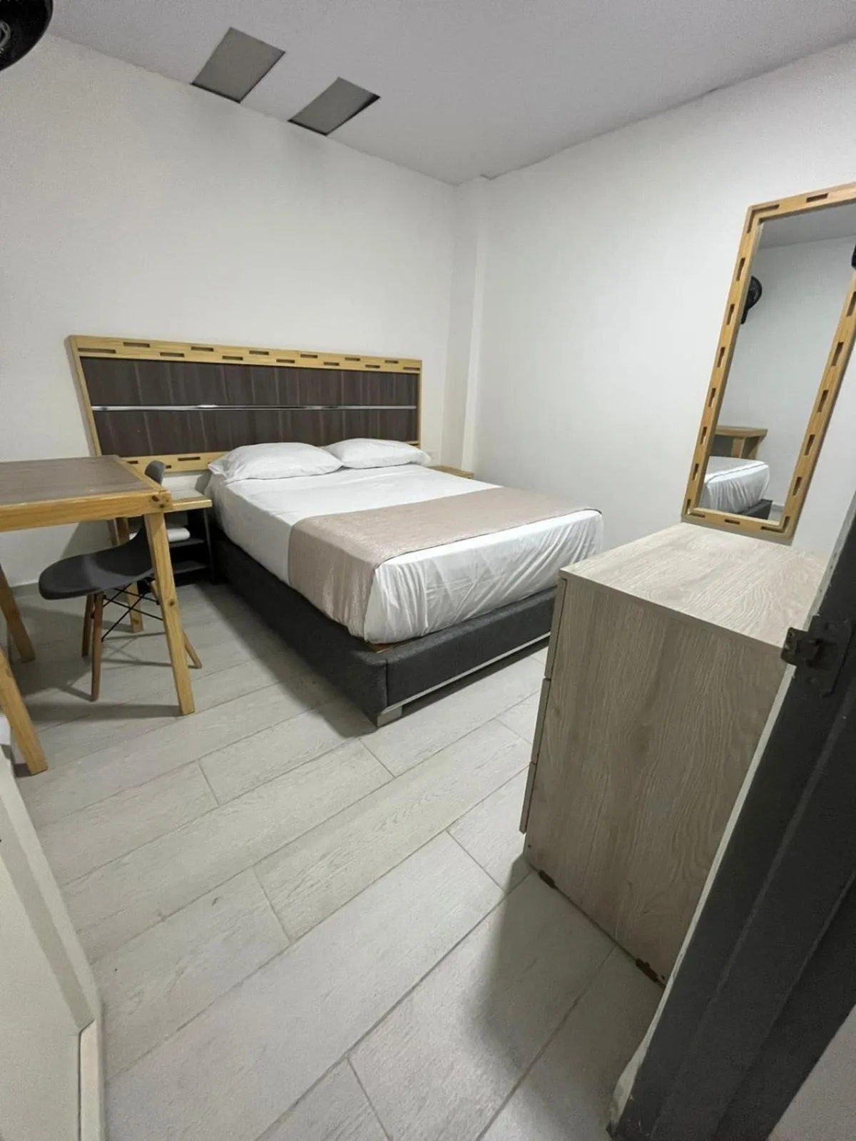 Bed in Hotel 42 Avenida