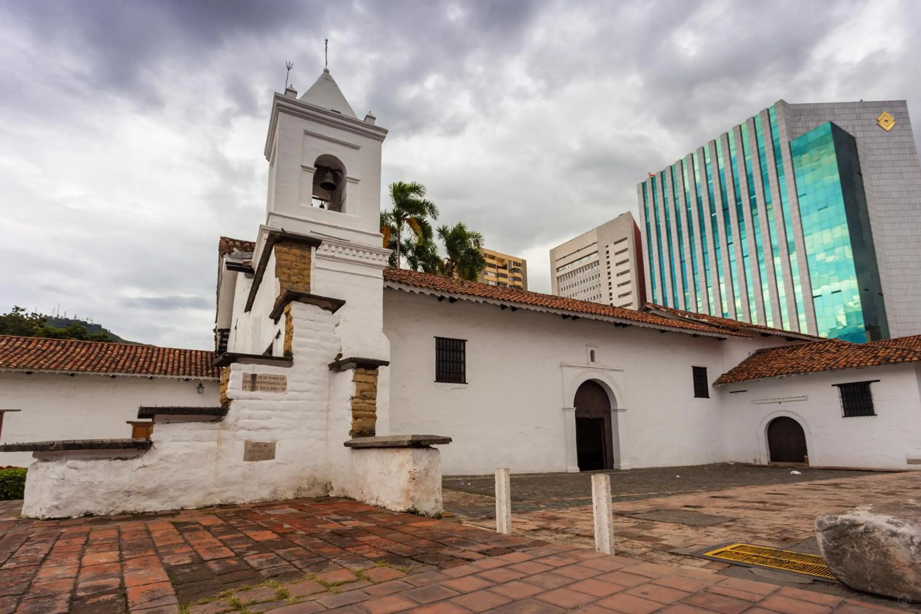 Entertainment in Sonesta Hotel Cali