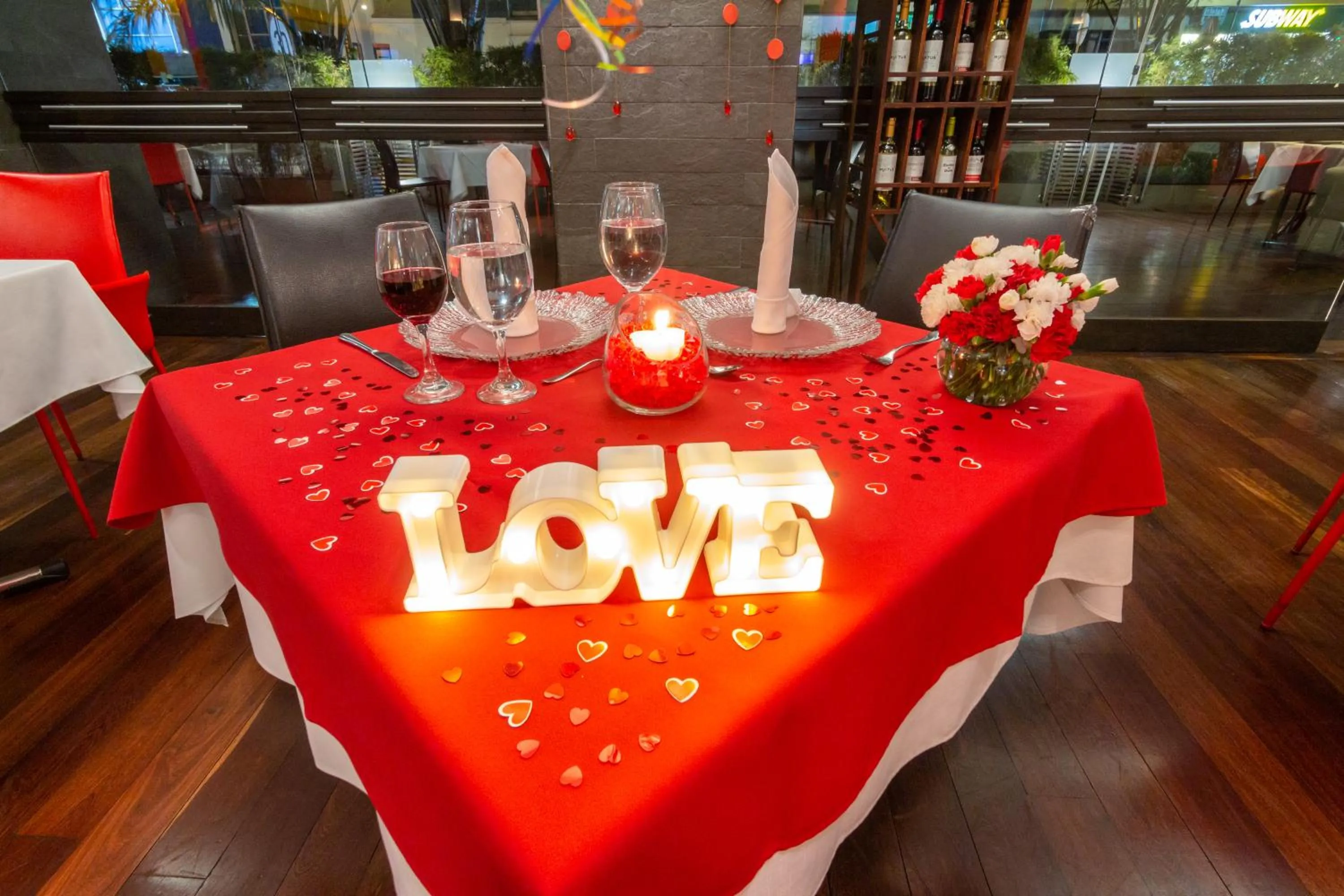 Food and drinks in Sonesta Hotel Cali