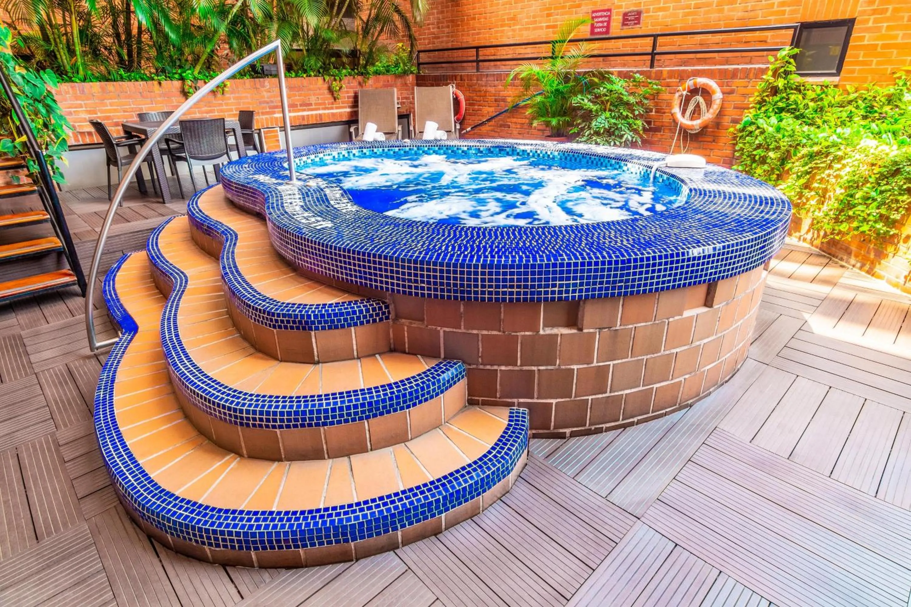 Fitness centre/facilities in Sonesta Hotel Cali