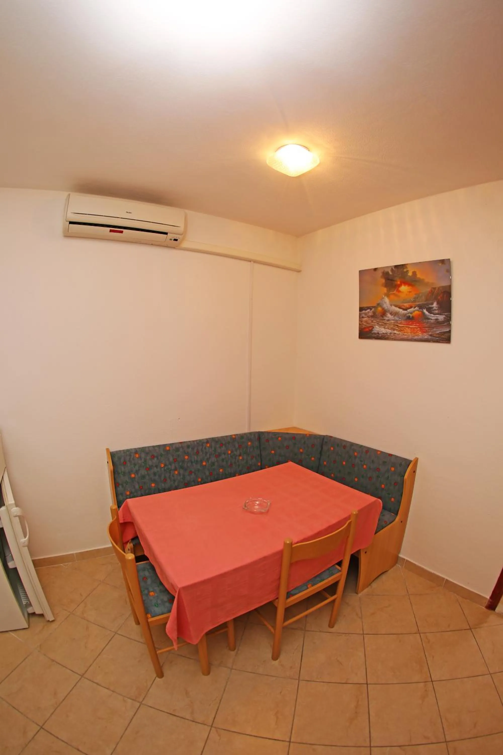Dining area in Apartments and Rooms Zvjezdana