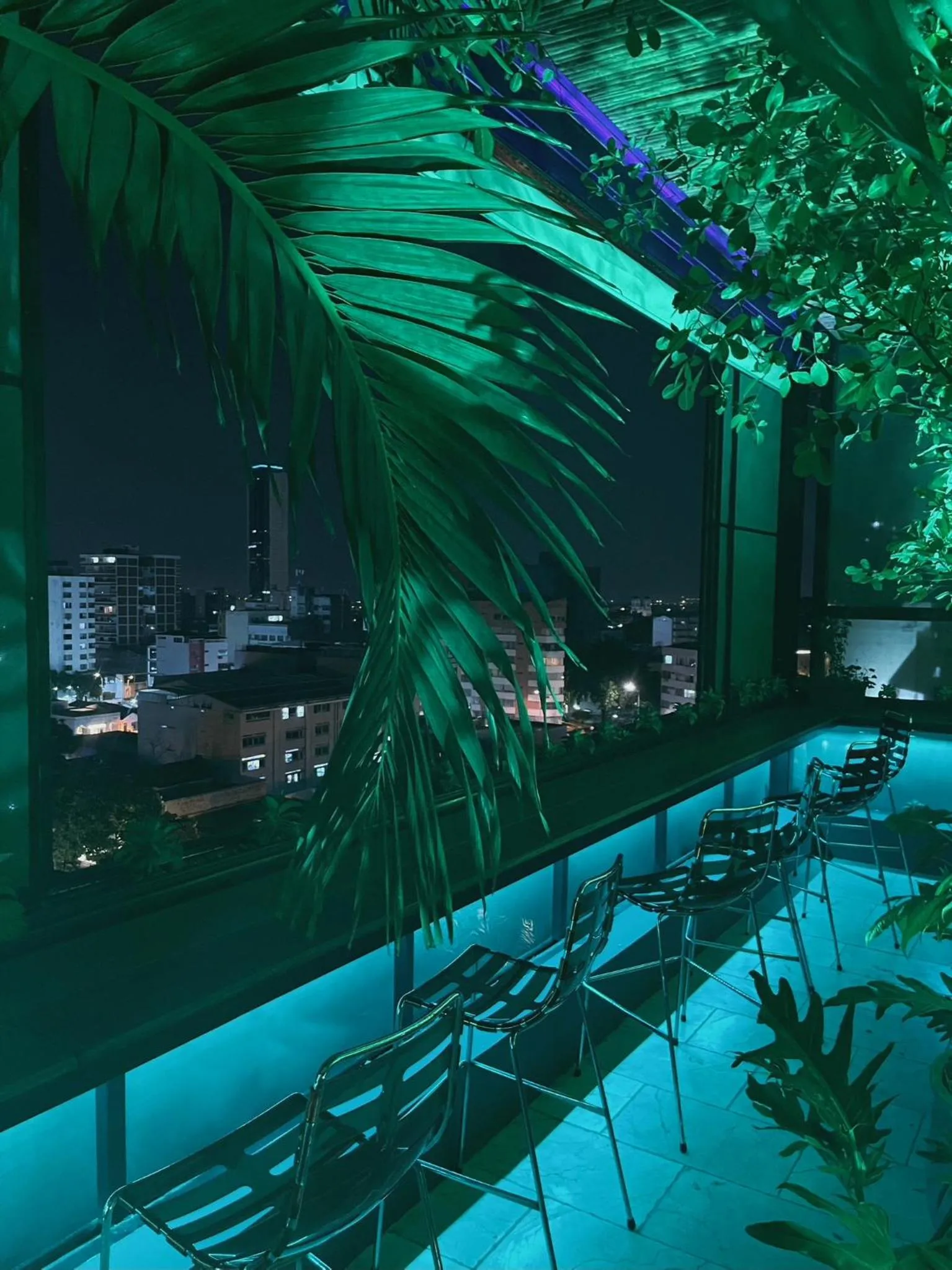 Night in Now Hotel Cali