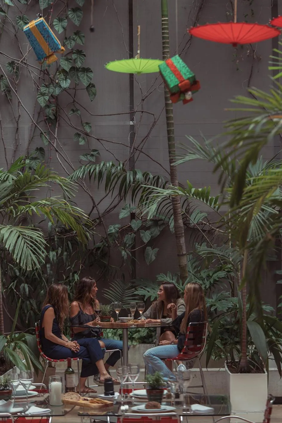 Day in Now Hotel Cali