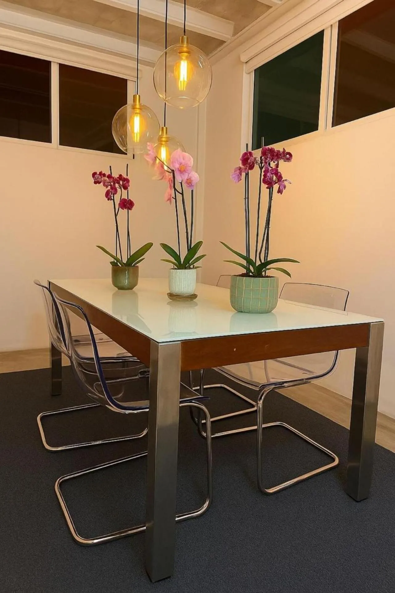 Seating area in Now Hotel Cali