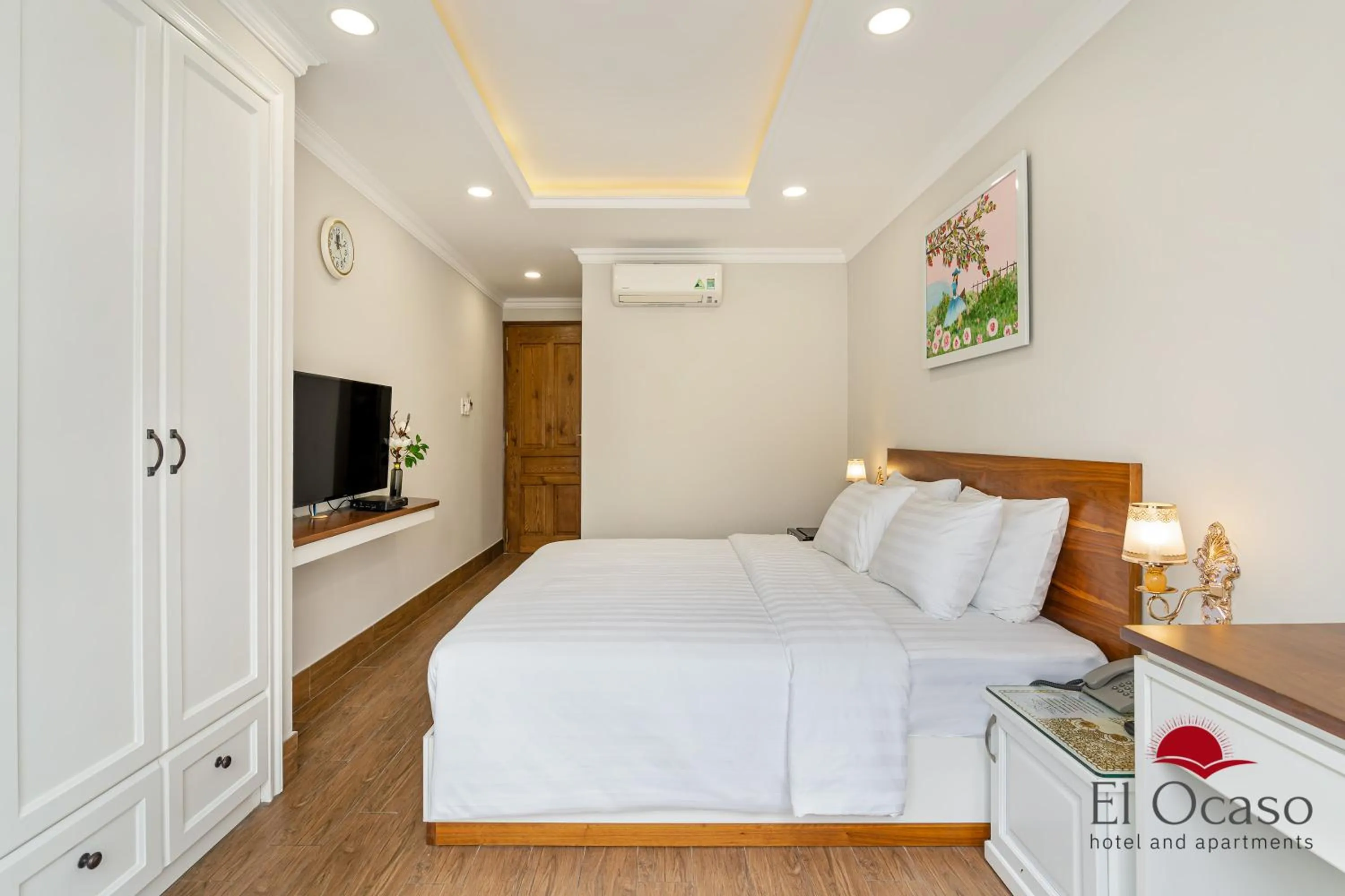 Bed in El Ocaso Hotel and Apartments