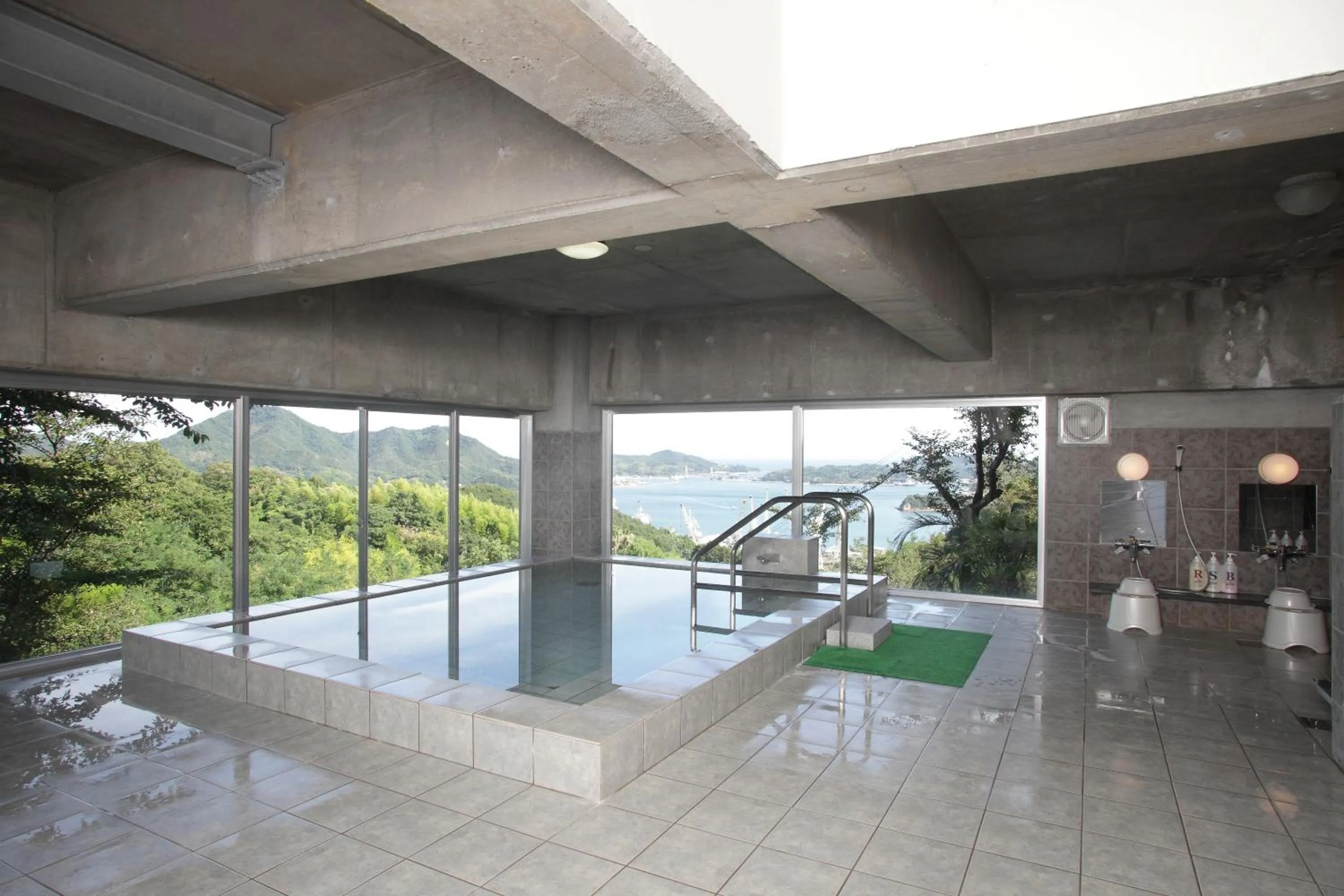 Public Bath in Hotel Innoshima