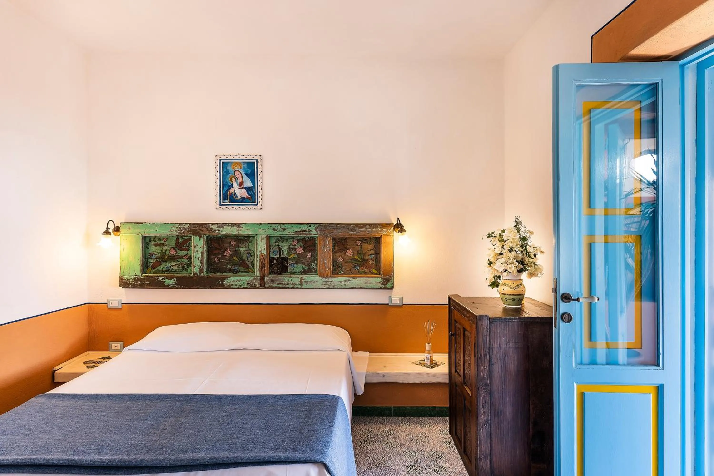 Bed in Hotel Mamma Santina