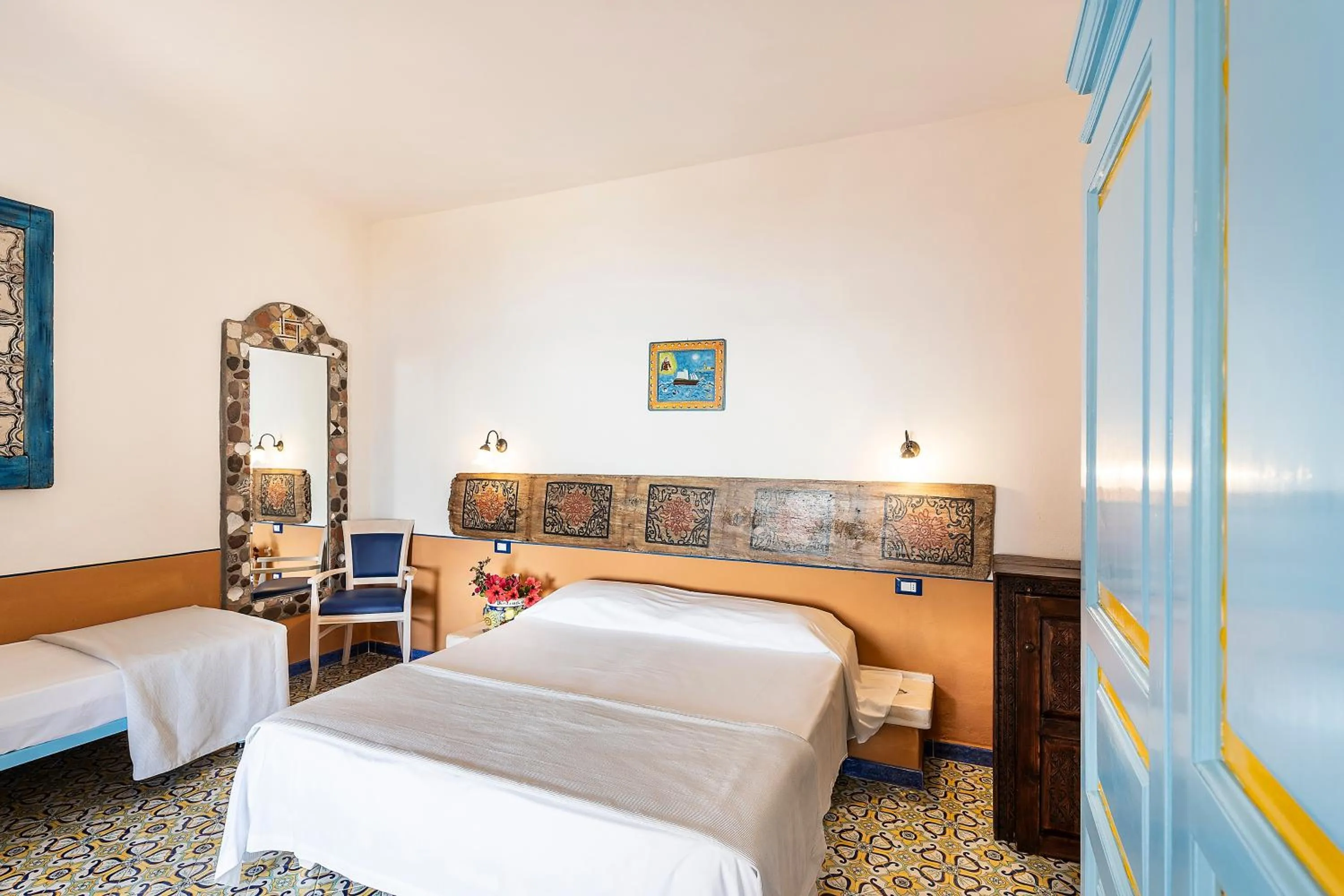 Bed in Hotel Mamma Santina