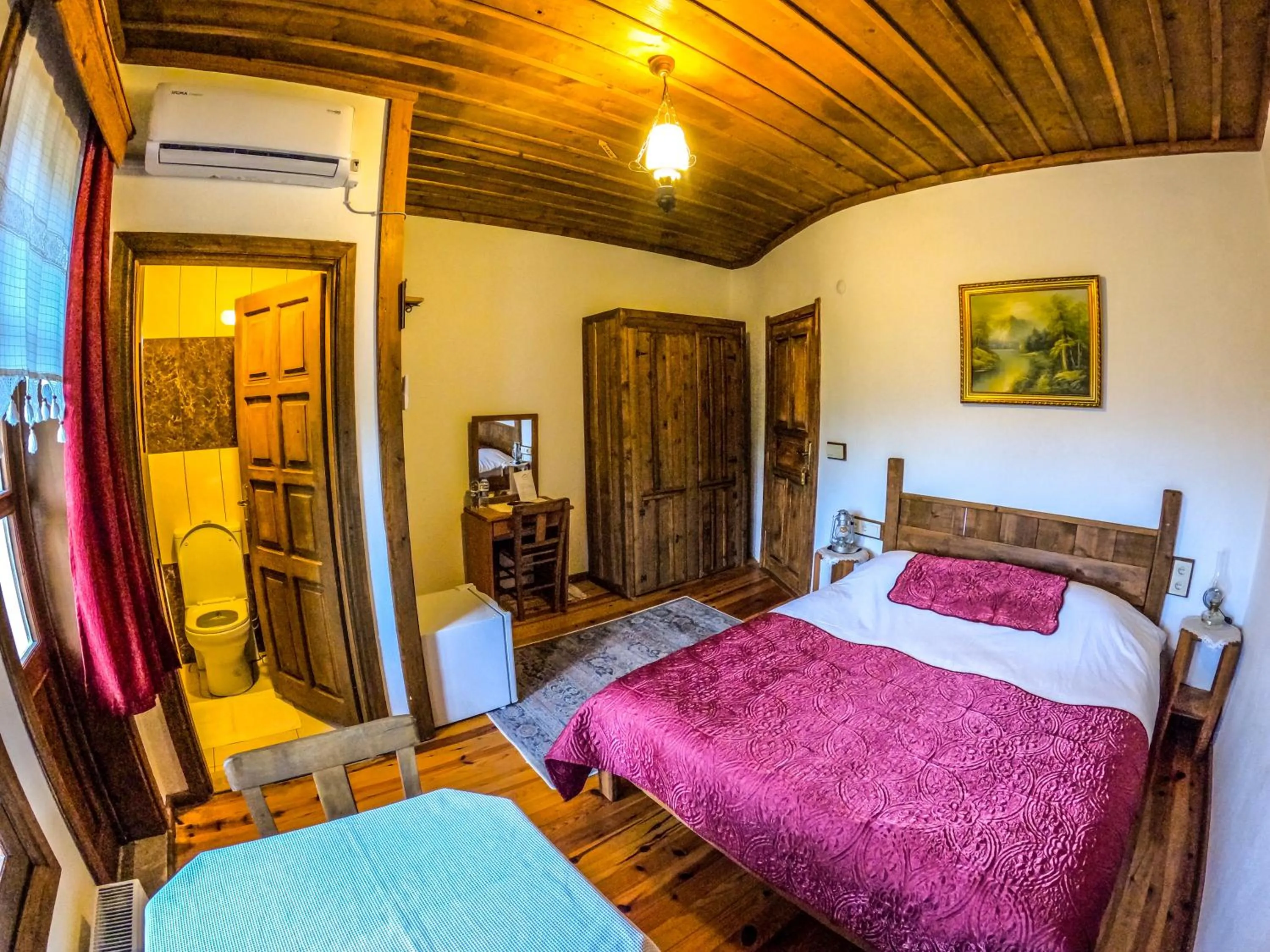 Bed in Kaf Dagi Konak Hotel