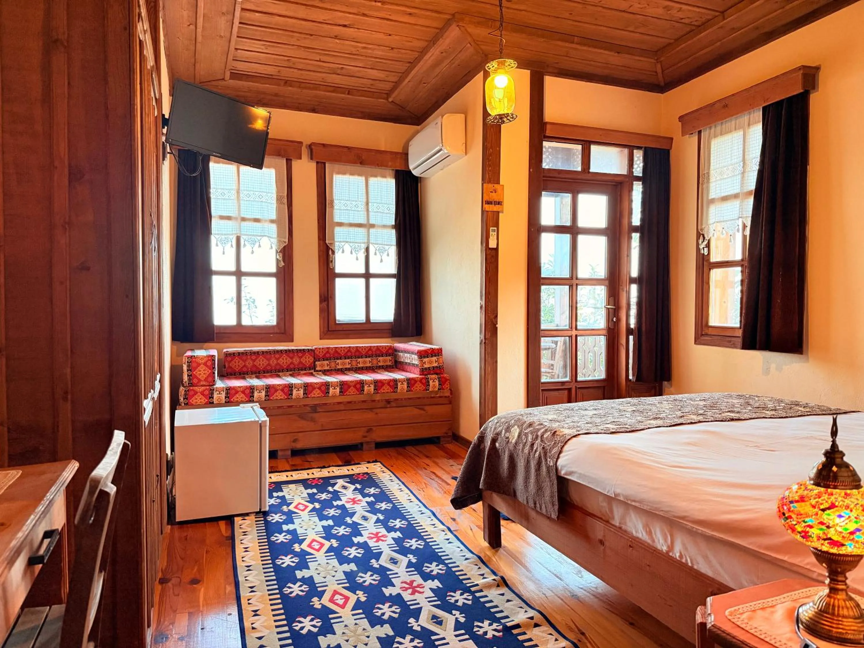 Bed in Kaf Dagi Konak Hotel